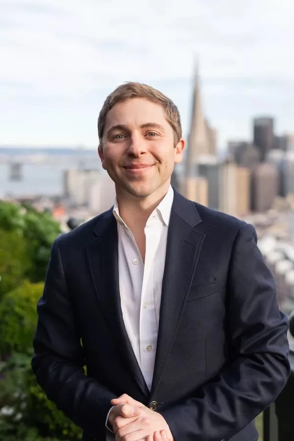7 Questions with Alexander Berggruen