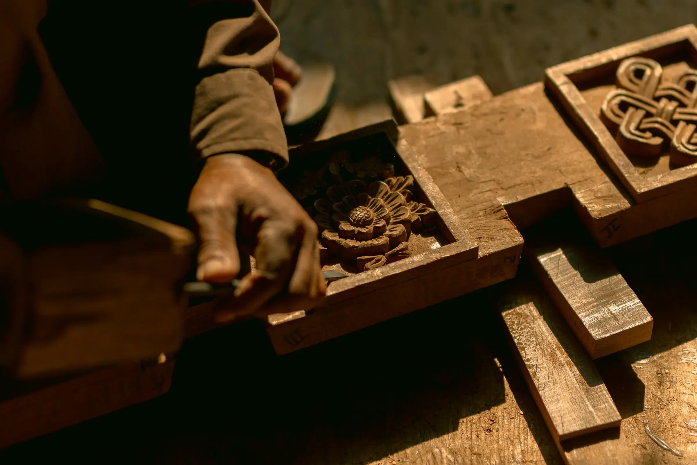 wood-detail.webp