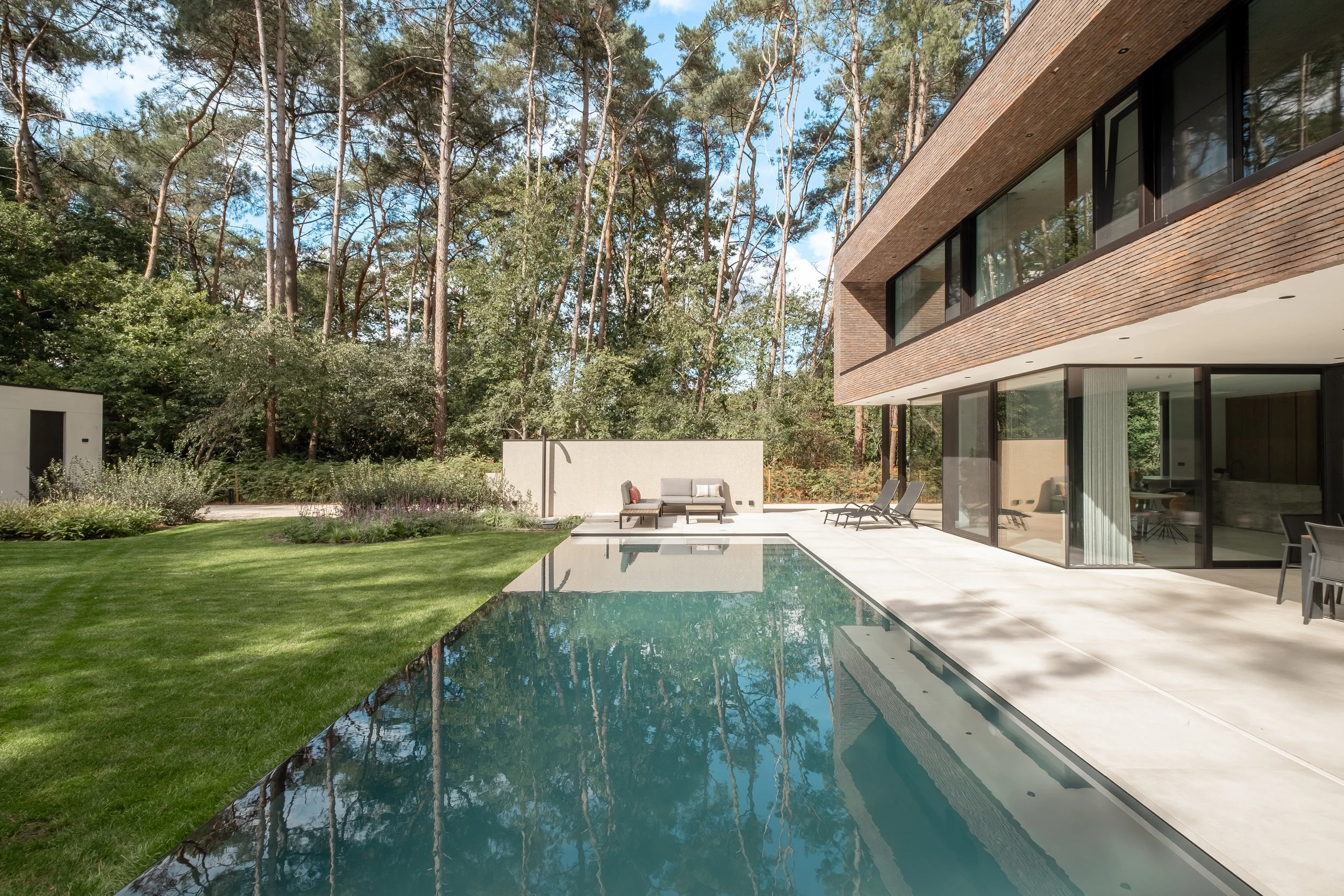Biwood_ConcreteHouse-5.jpg