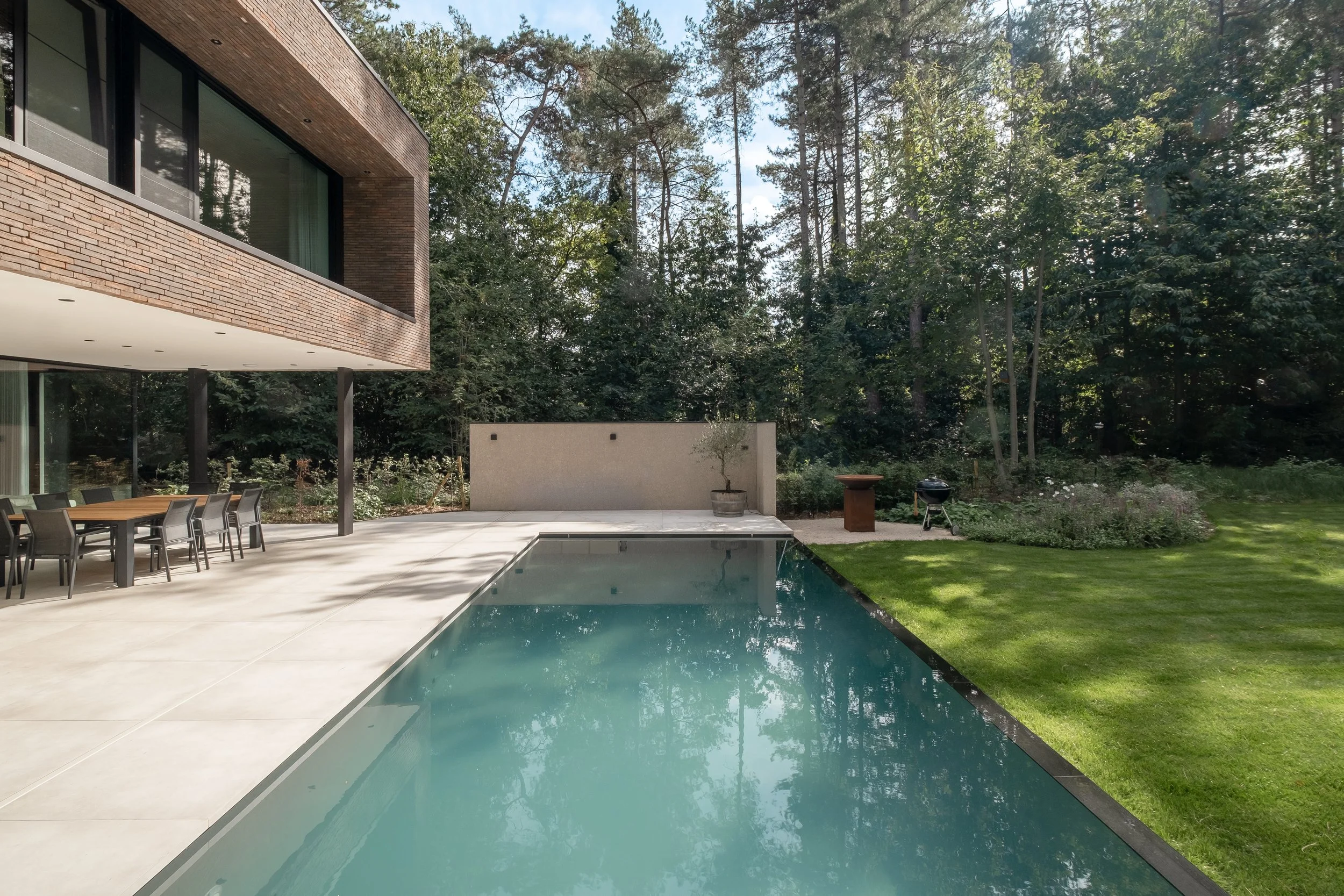 Biwood_ConcreteHouse-10.jpg