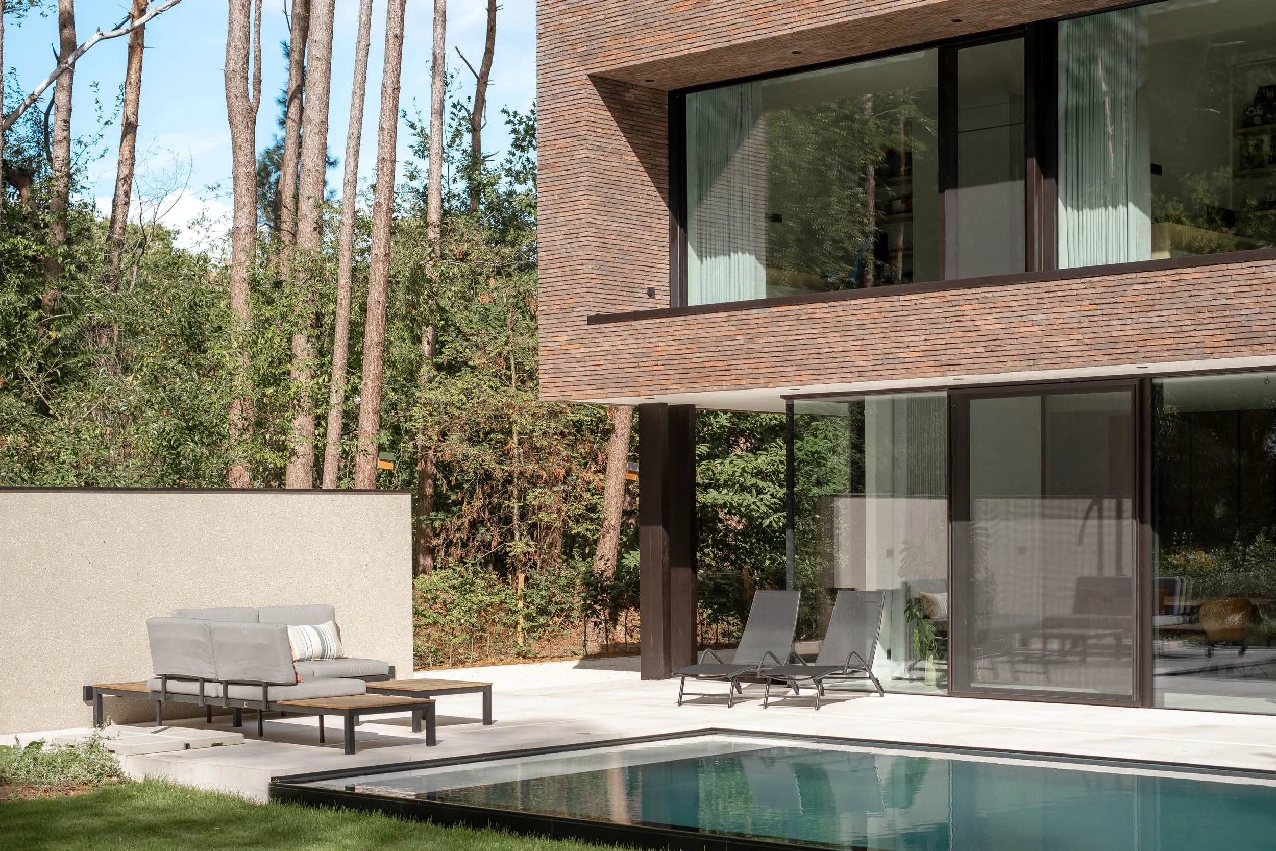 Biwood_ConcreteHouse-4.jpg