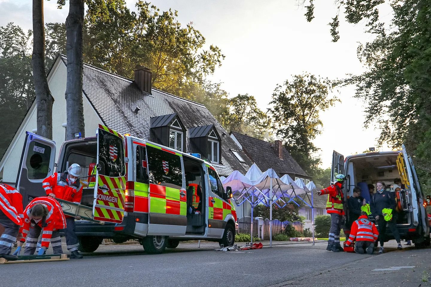 Im Einsatz mit der @ffneuisenburg bei der Zug&uuml;bung am  letzten Dienstag

Mehr auf unserer Webseite!
Danke @5vision.media f&uuml;r die Bilder
---
#deutschesroteskreuz 
#deutschesrotesteam #drkovneuisenburg #deutscherroterhelfer #drk #drkhessen #d