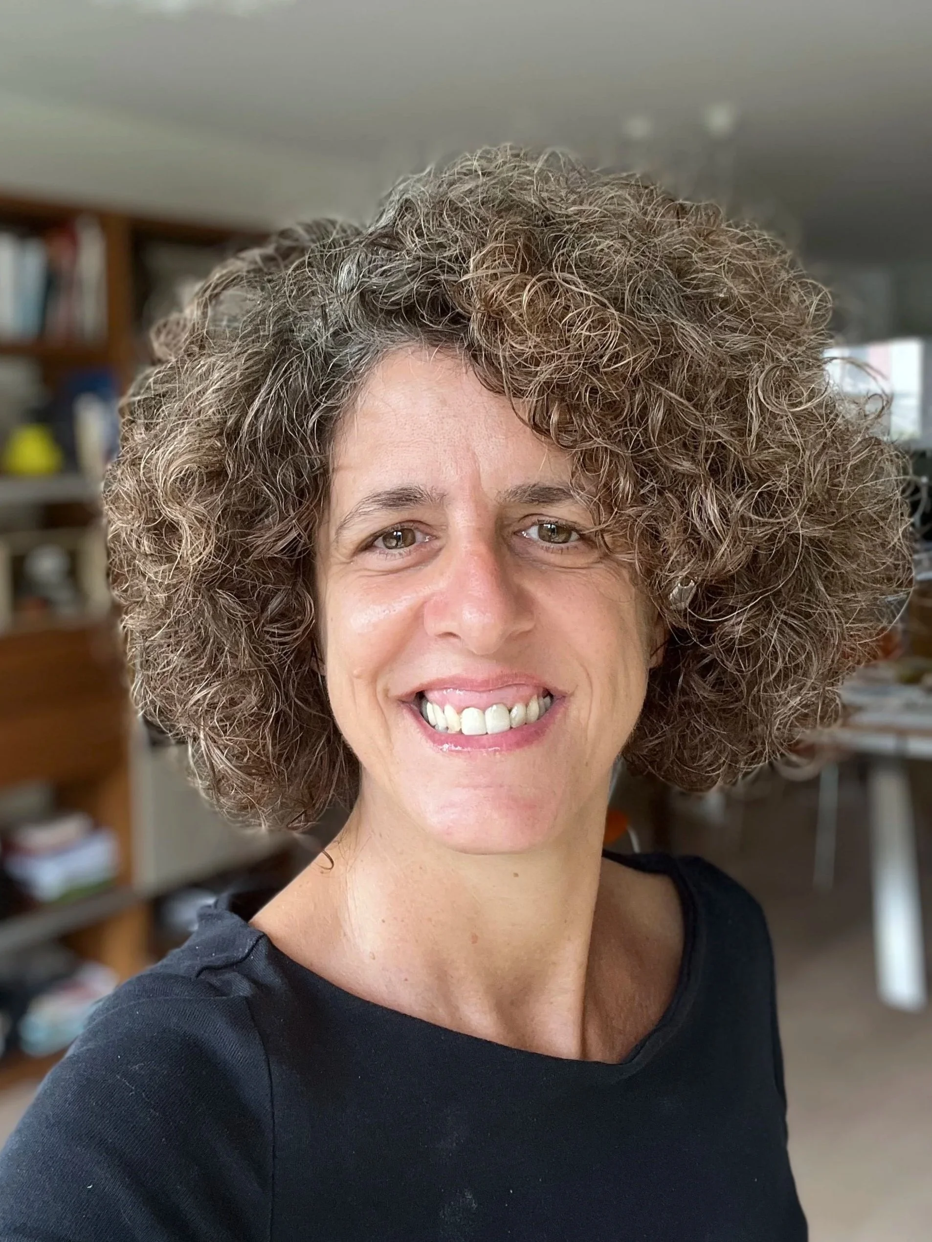 “Dott.ssa Marcella Fulco, medico e Yoga Therapist, formatrice della formazione Yoga4Menopause sullo yoga per la menopausa”