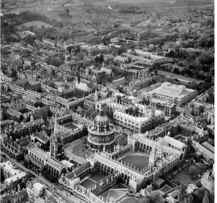 Oxford with Radcliffe Camera, circular library in centre