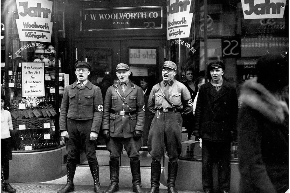 Nazis outside Berlin branch of Woolworth 1933