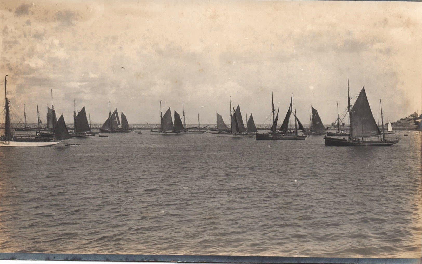 Brixham Inner Harbour August 1911