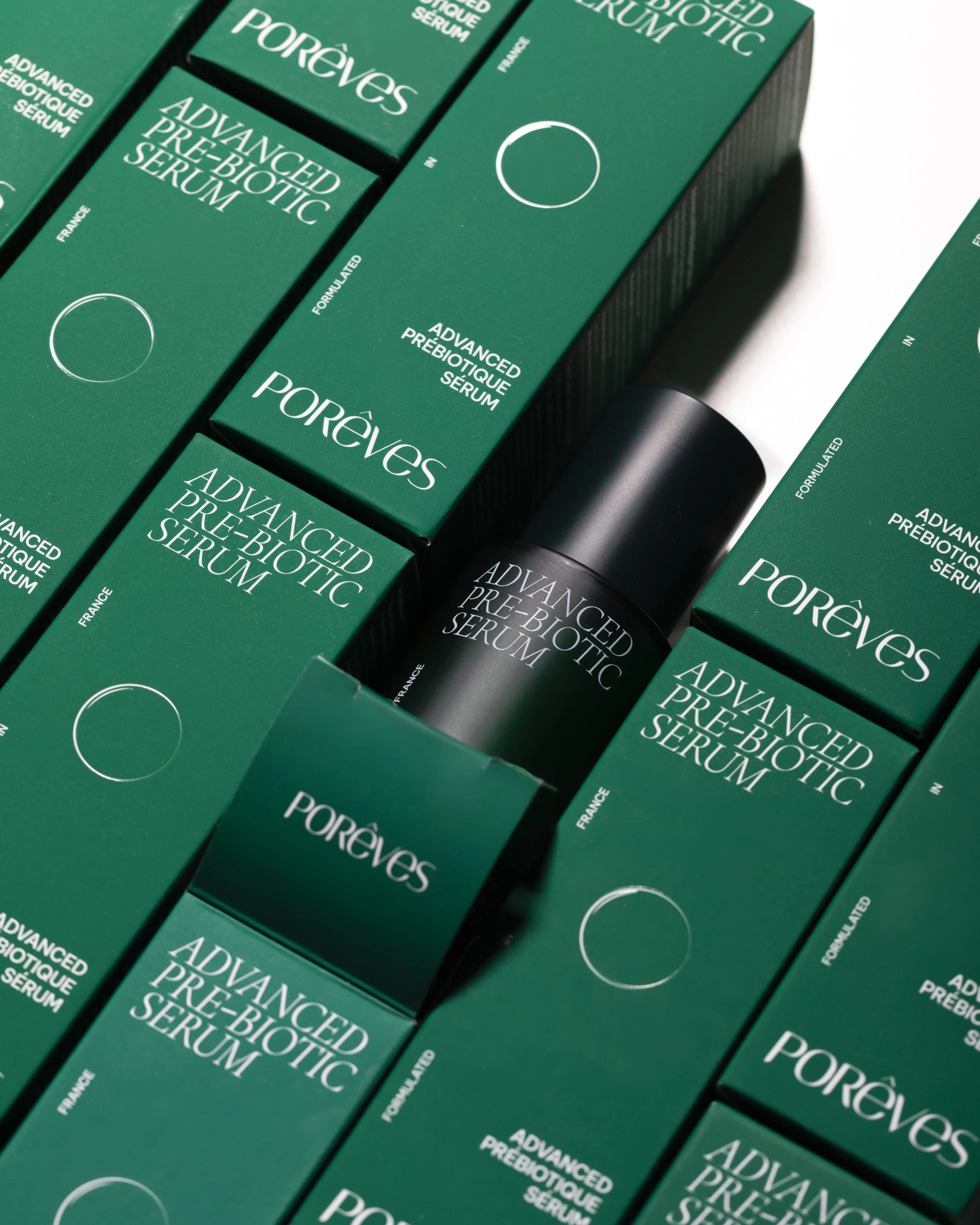 Élément graphique goutte, signature visuelle de chaque produit Porêves