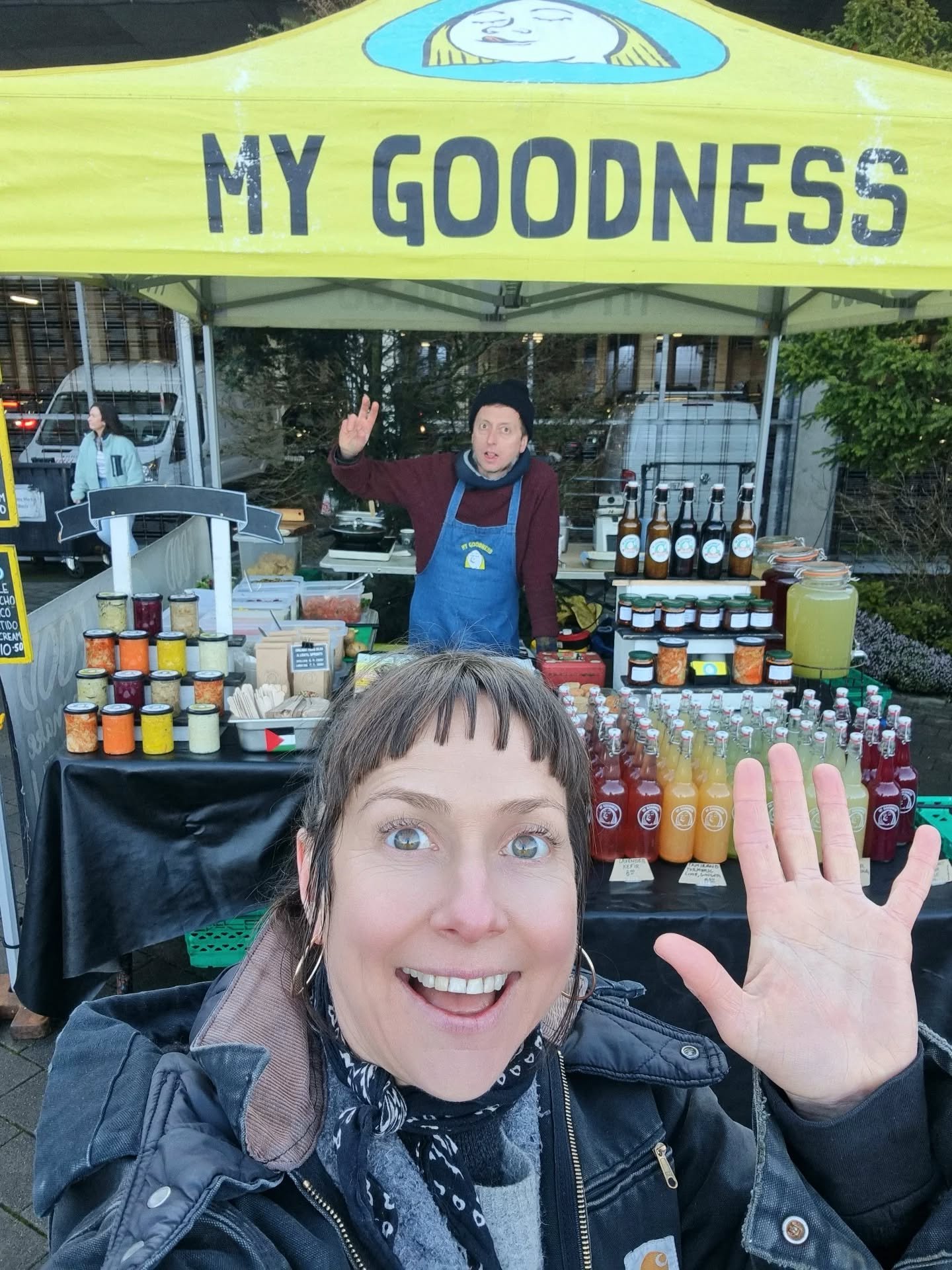 Y'all get down to @mahonpointmarket  @mahonpointshopping . It's cold af, but we'll make it worth your while. Taco pockets,  nachos, The Abominator!!! #veganuary #vegancork
