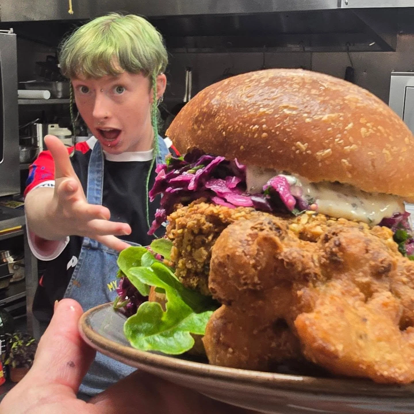 This Southern fried tofu BBQ brioche bap is the only thing that may get you out into the ferocious storm Boelo this avo. It's hella good, and served with @gort_na_nain  kombucha battered cauliflower,  @dripseycastle  cabbage ginger miso slaw, and ran