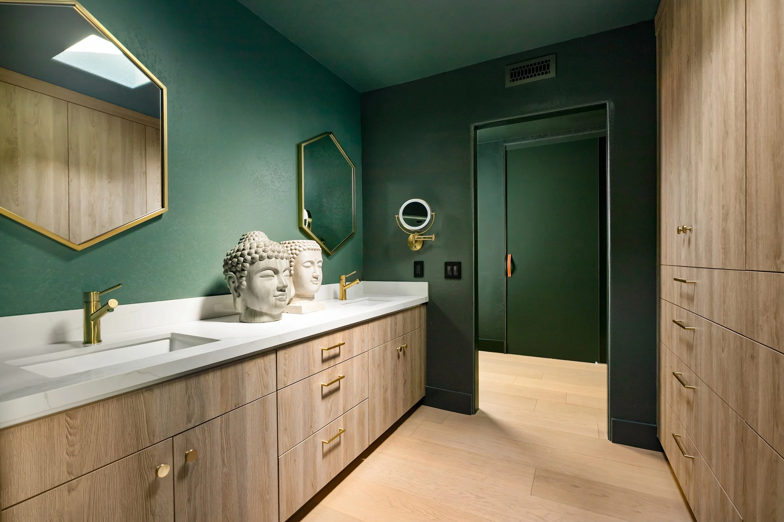 5676 Taft Ave_006.jpg