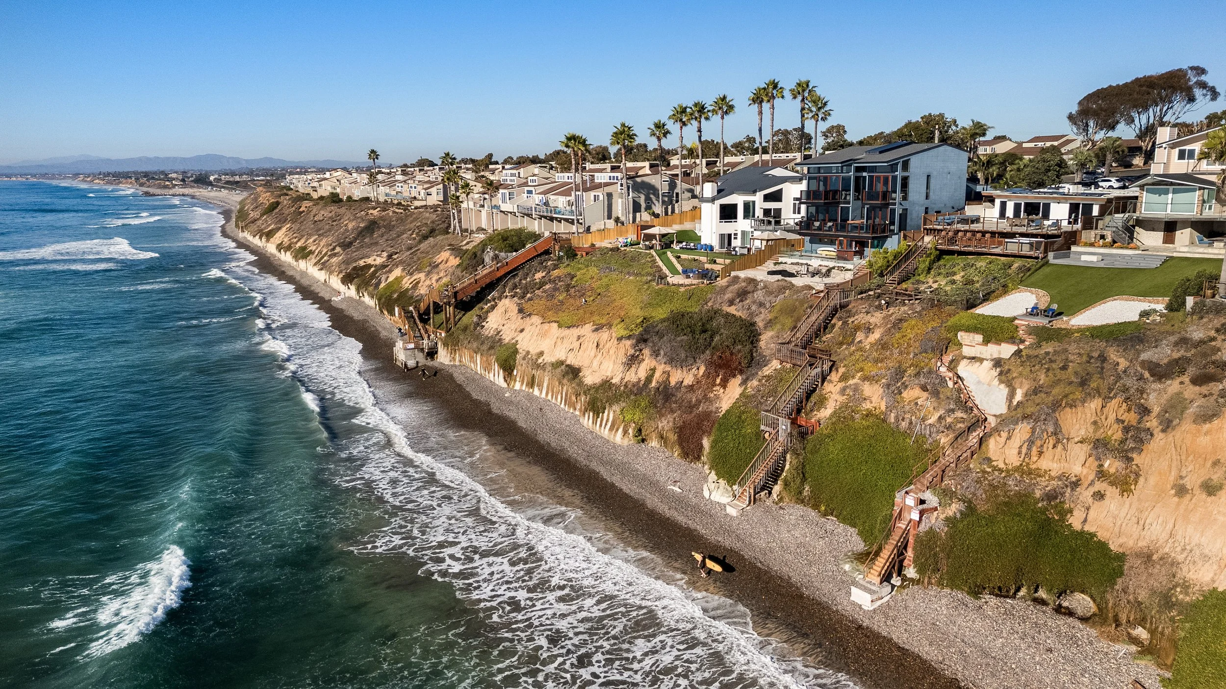 1680 Neptune Dr_04.jpg