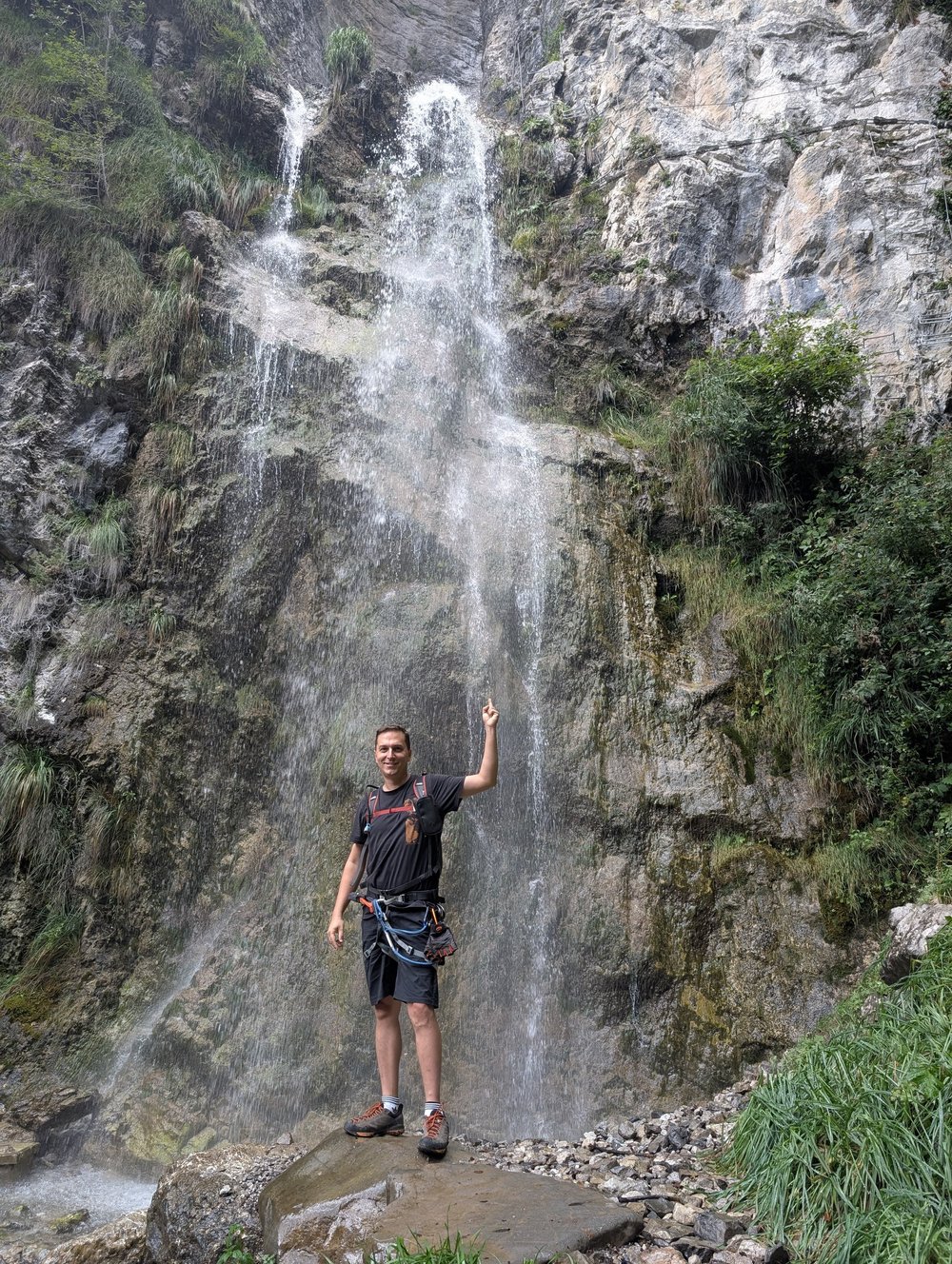 WhatsApp Image 2024-09-06 at 15.32.05.jpeg