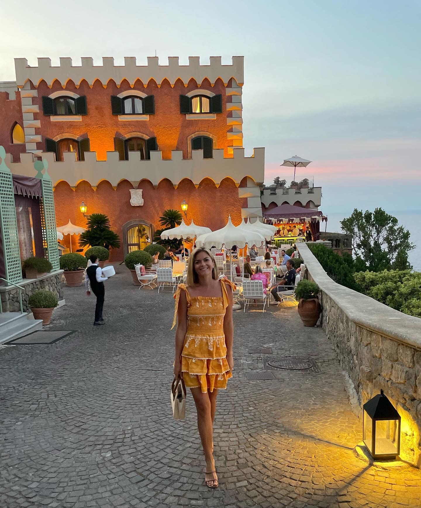 A pretty dreamy stay @mezzatorrehotel 🧡

Only 50-min by boat from Naples, Ischia makes a great destination for those looking for a low-key and less crowded alternative to Capri. 

And with Capri only a 40-min boat ride away, it&rsquo;s easy to arran