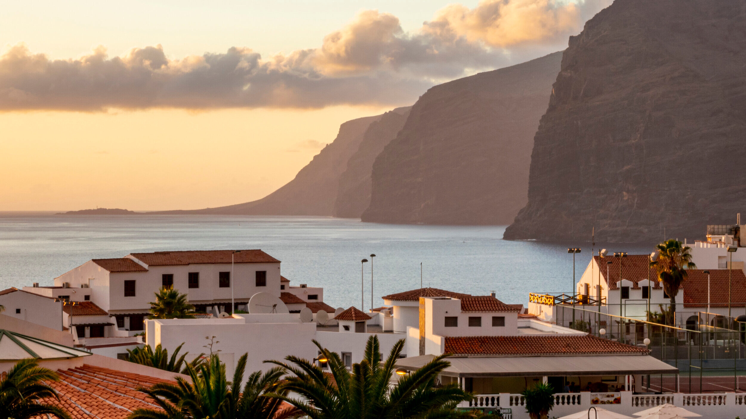 Tenerife-panorama-tramonto-free.jpg