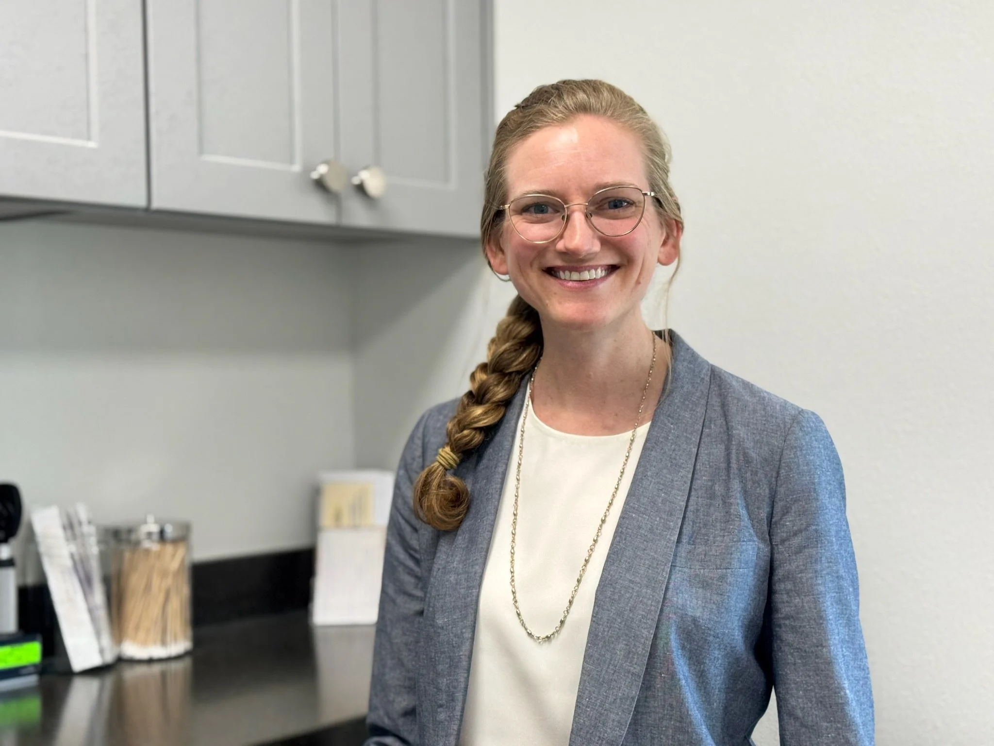 🌟We are excited to welcome Kiri Sunde, MD, to the Community Health Clinic team! 🌟
Dr. Sunde is a board-certified pediatrician, clinical geneticist, and medical biochemical geneticist dedicated to serving Amish, Mennonite, and other rural population