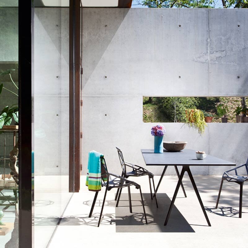 Magis-Baguette-205X85cm-Rectangular-Table-by-Ronan-Erwan-Bouroullec-1.jpeg
