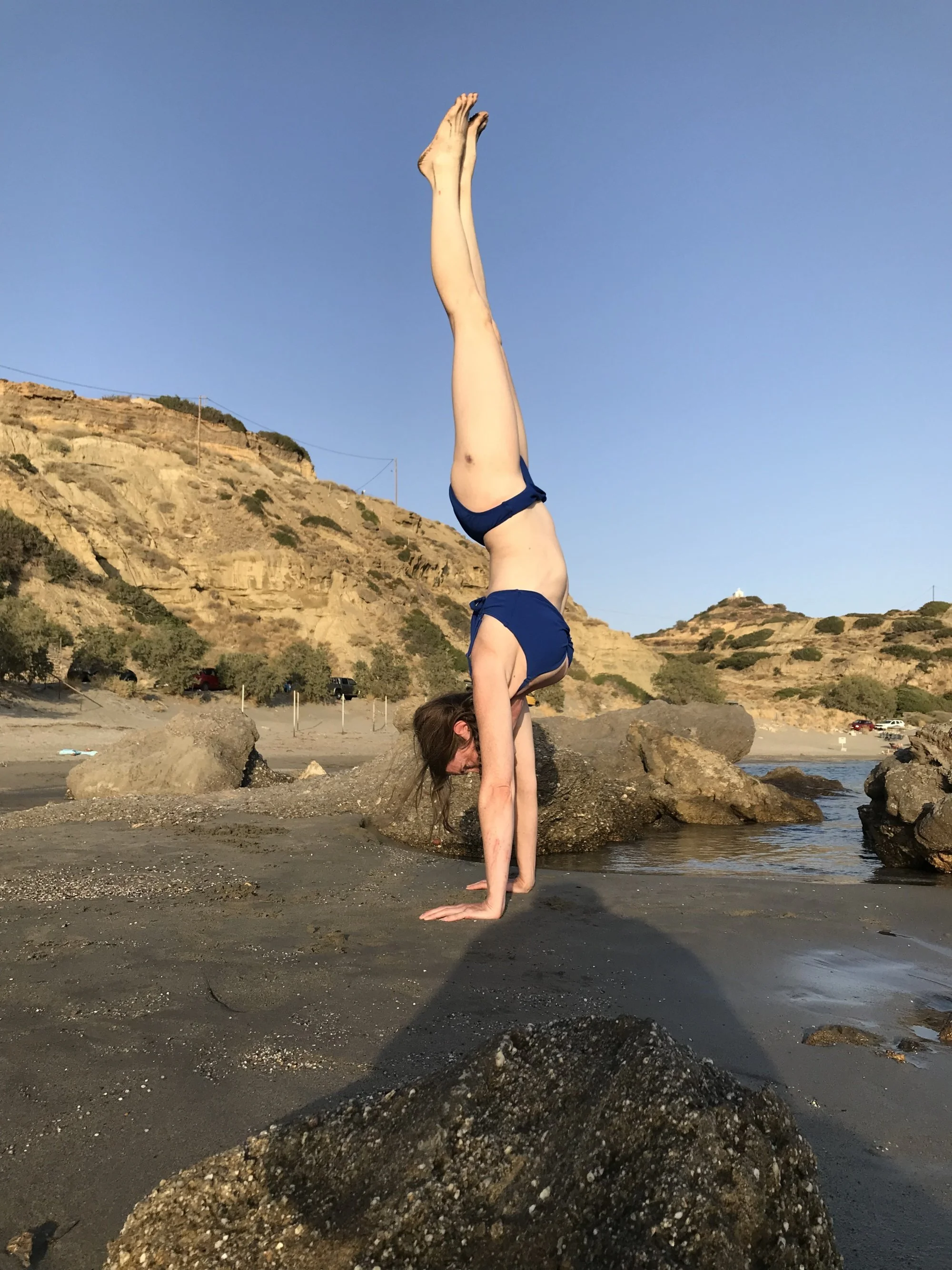 crete-handstand-2.jpg
