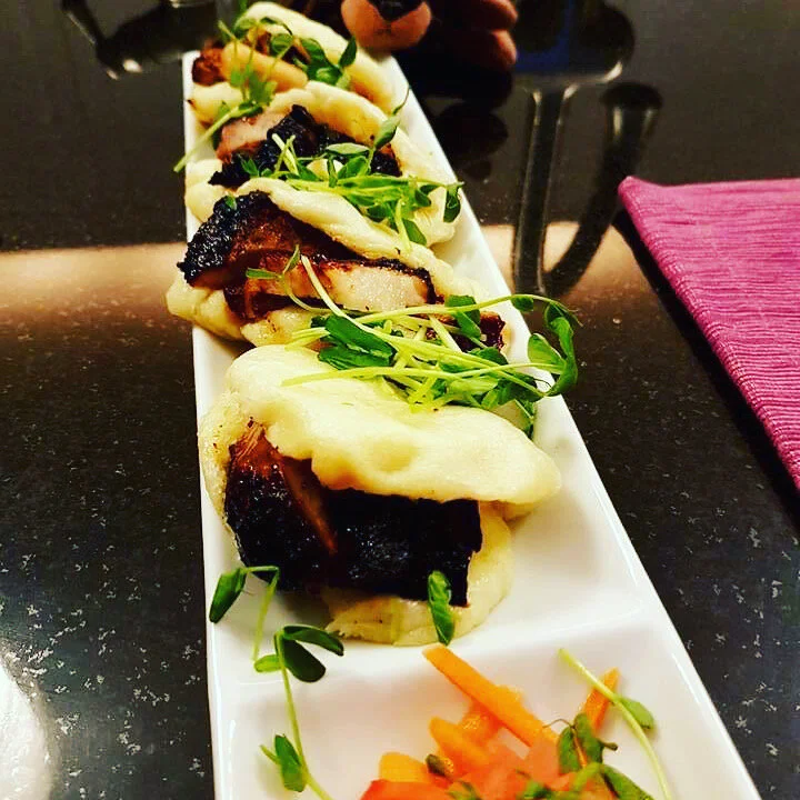 Bao Buns with Caramelized Pork Belly