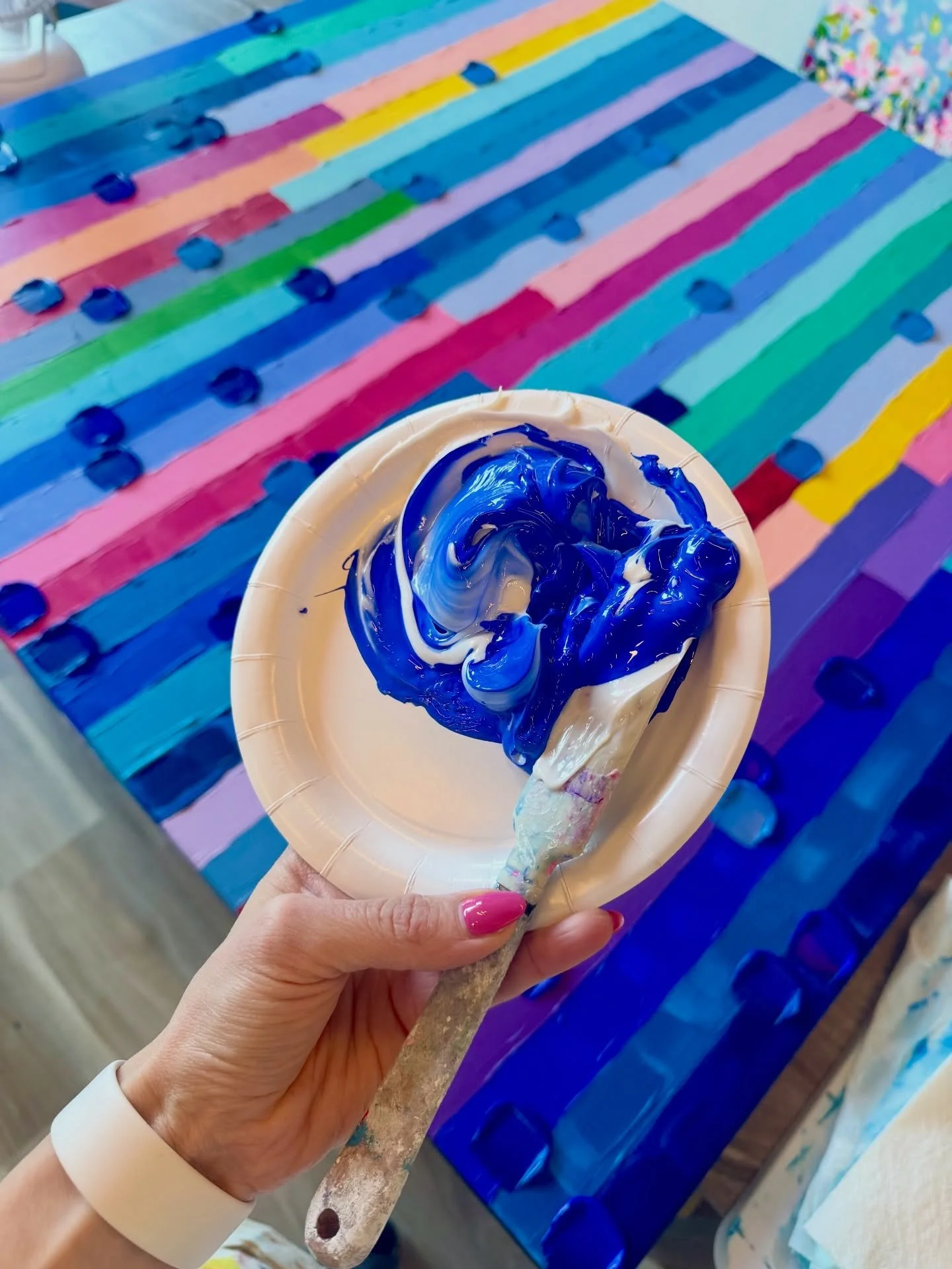 Studio View: Texture and Colour 🎨 

#artstudio #inherstudio #abstractart #calgaryartist #calgary