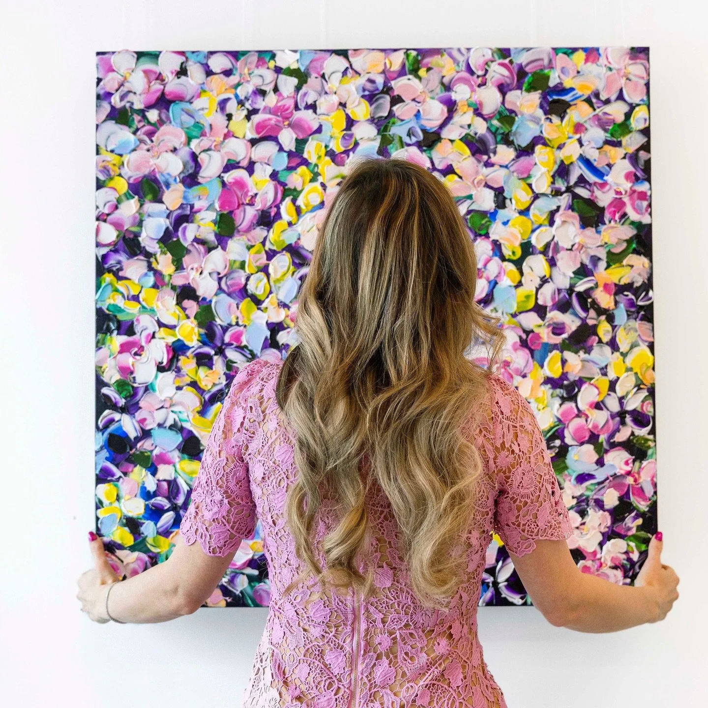 &ldquo;I must have flowers, always, and always.&rdquo; 
&mdash; Claude Monet

&lsquo;All of Me&rsquo;
36 x 36 inches
Acrylic on Canvas 
Available 

#contemporaryartwork #abstractartwork #abstract #canadianartist #floralartist