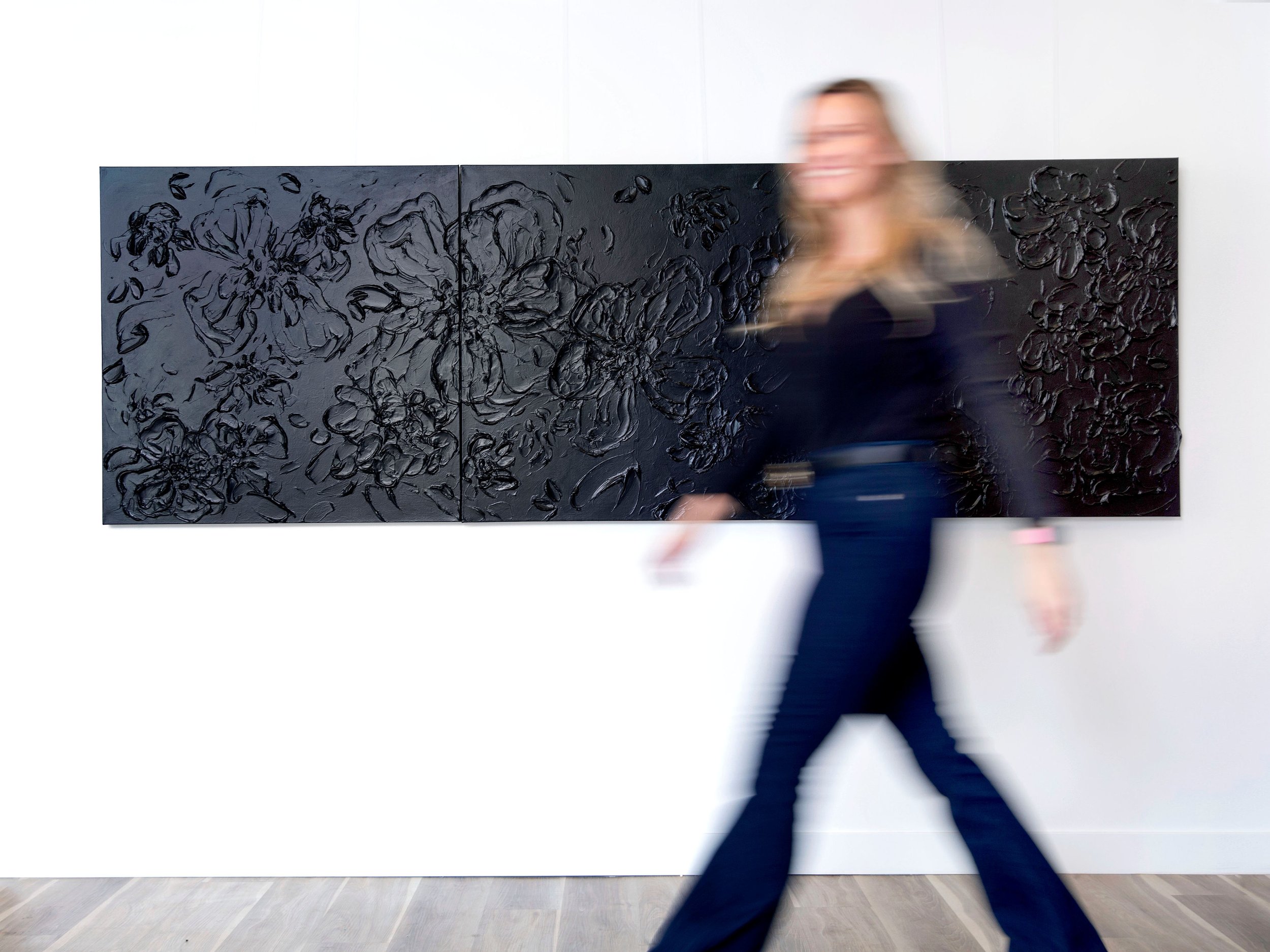 Artist Alex Hunt with Designer Collection Triptych Artwork.jpg