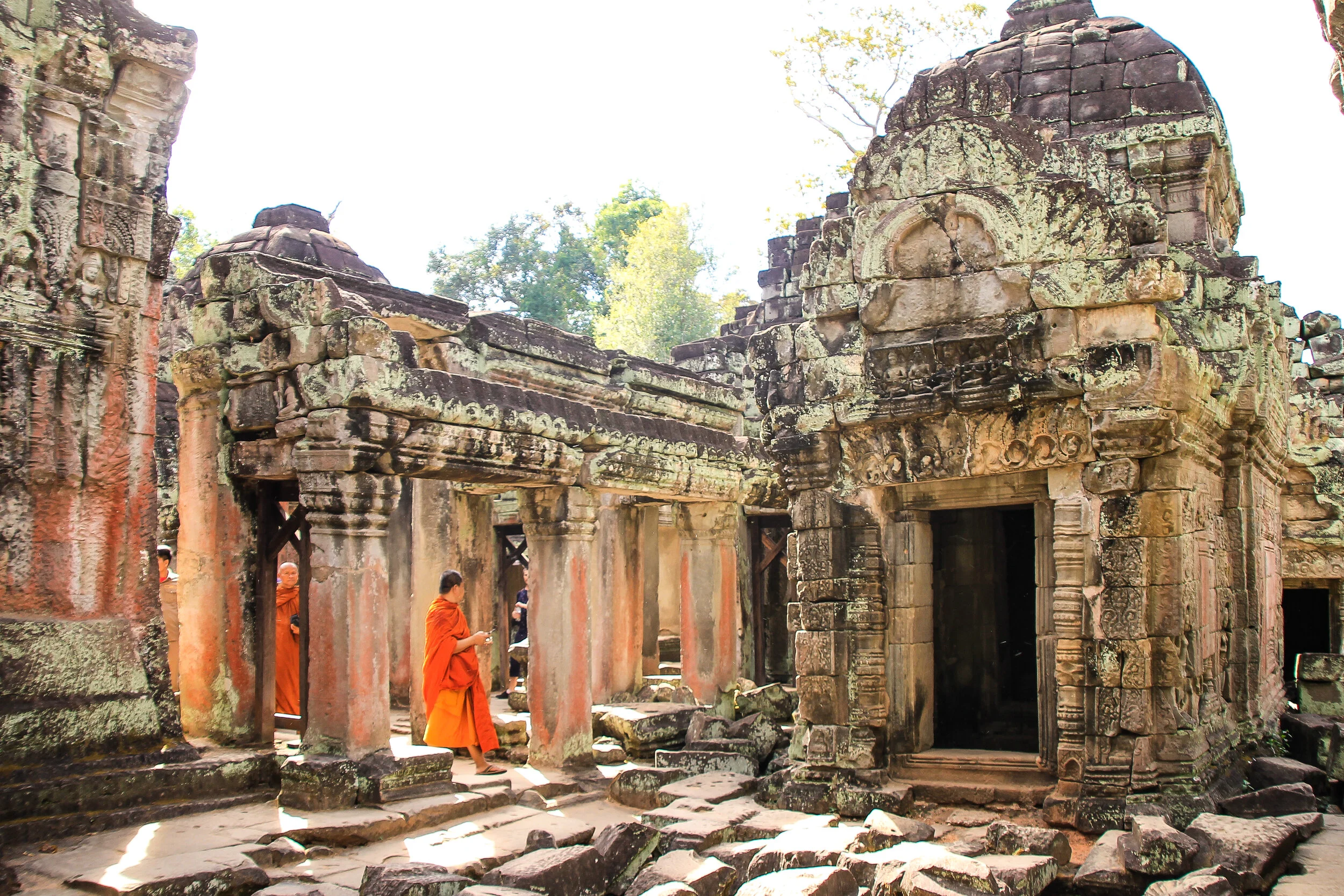 The Grand Temple Tour