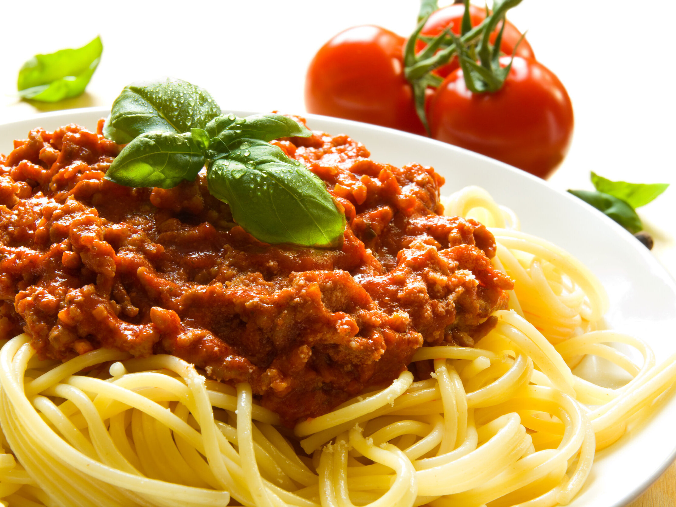 Спагетти болоньезе томатная паста. Болоньезе сальса. Паста болоньезе. Соус болоньезе Arrighi. Макфа соус болоньезе.