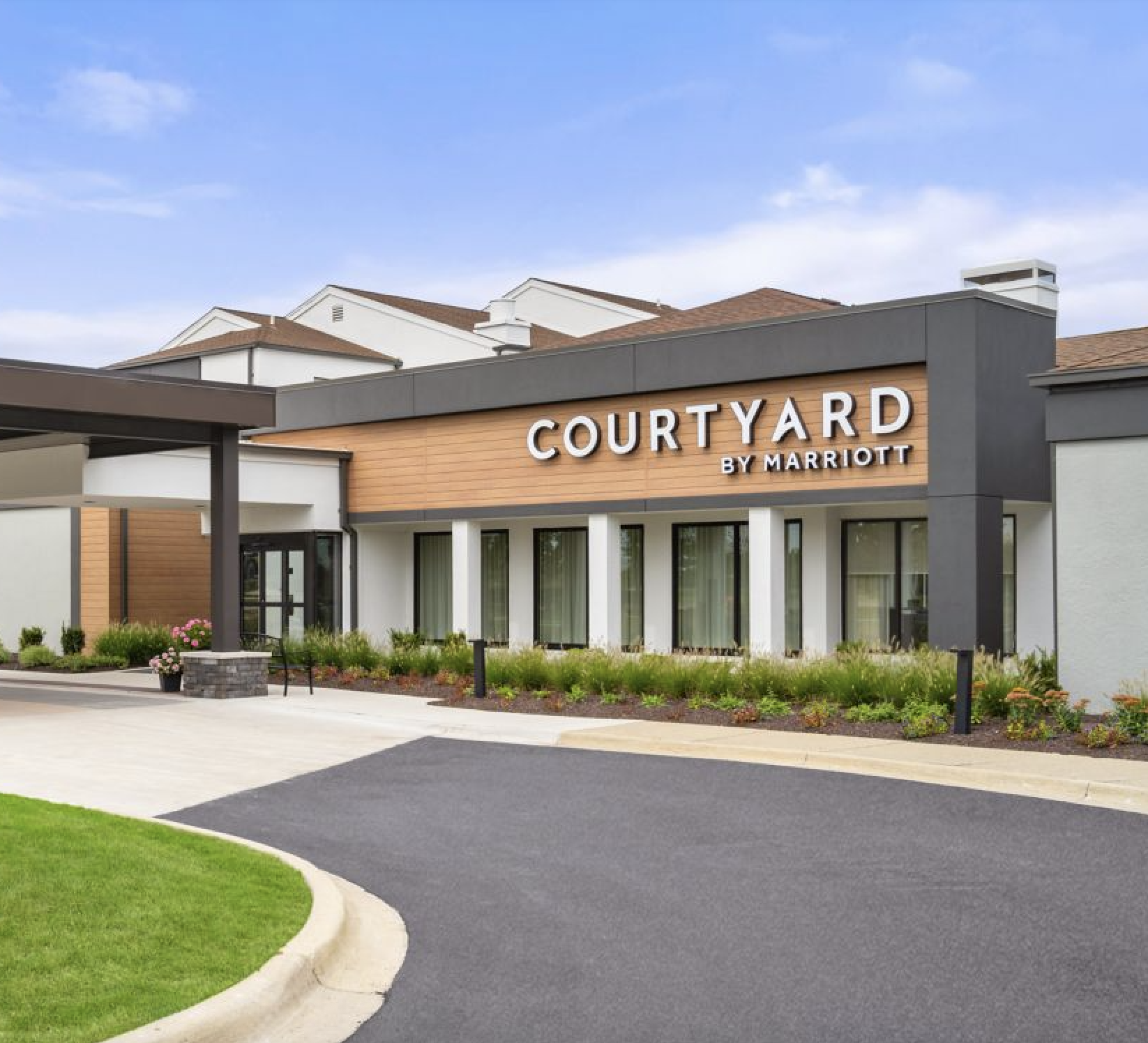 Courtyard by Marriott Livonia
