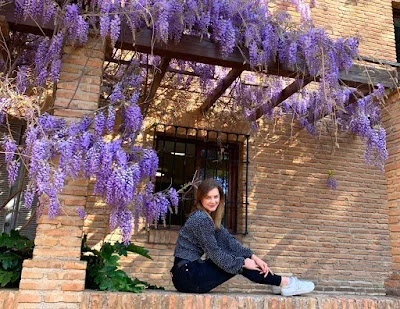 Caroline Holubek: La Reclamación