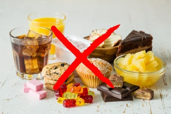 A plate of foods considered unhealthy for children with ADHD.