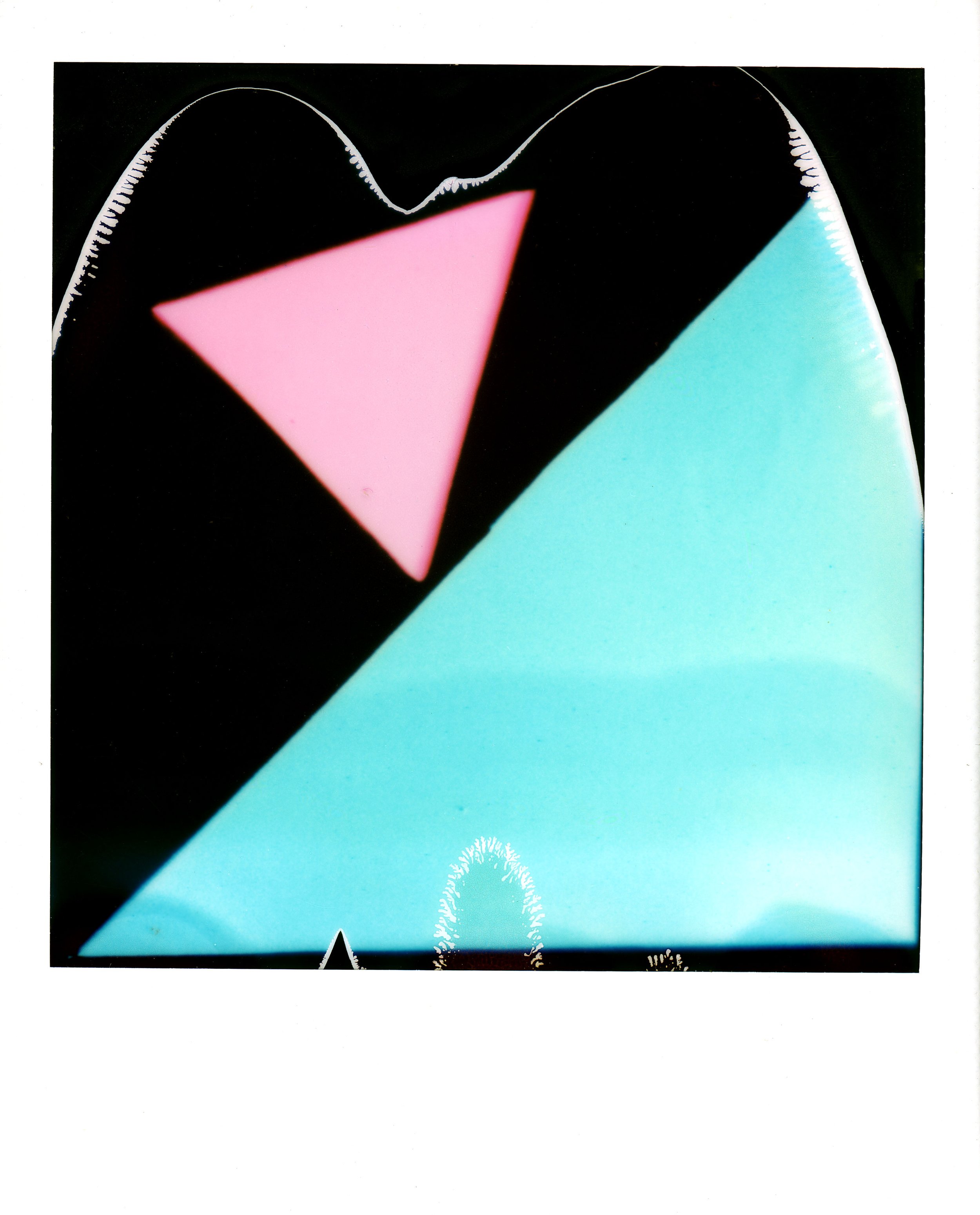 cyan-magenta-triangles-BLACK.jpg