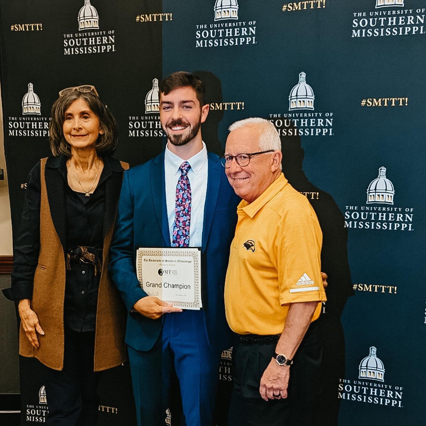 ✨GRAD STUDENT SHOUT OUT✨
Back in November, @evanstacy competed in USM&rsquo;s 3 Minute Thesis competition. That&rsquo;s 3 minutes to explain your research in non-technical language using one single powerpoint slide as a visual aid. He won 1st place a