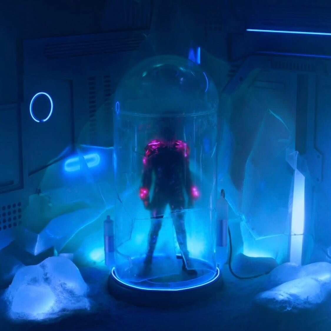 @lilnasx performance for @amazonmusic  and their #amazonholidayplays.  Multiple layers of lit vacuformed &ldquo;ice&rdquo; on top of a post modern &ldquo;lab&rdquo; featuring built in LED lighting, surrounding a custom drape moulded freezing chamber 