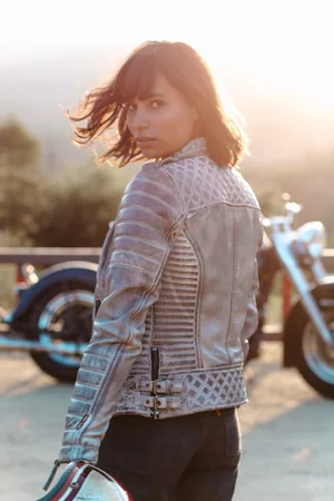 Model Portfolio — Cheyenne Gordon