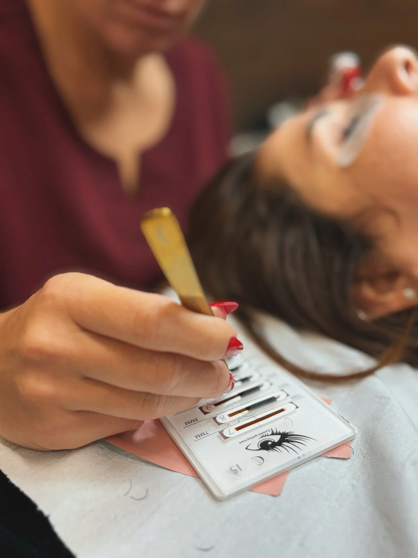 Winter prep starts now 🎃✨

October is the perfect time to treat yourself ready for party season. Glowing facials, a cosy warm-orange mani, and fluttery lashes to see you through the season.

Ready for your autumn/winter glow-up? 📆