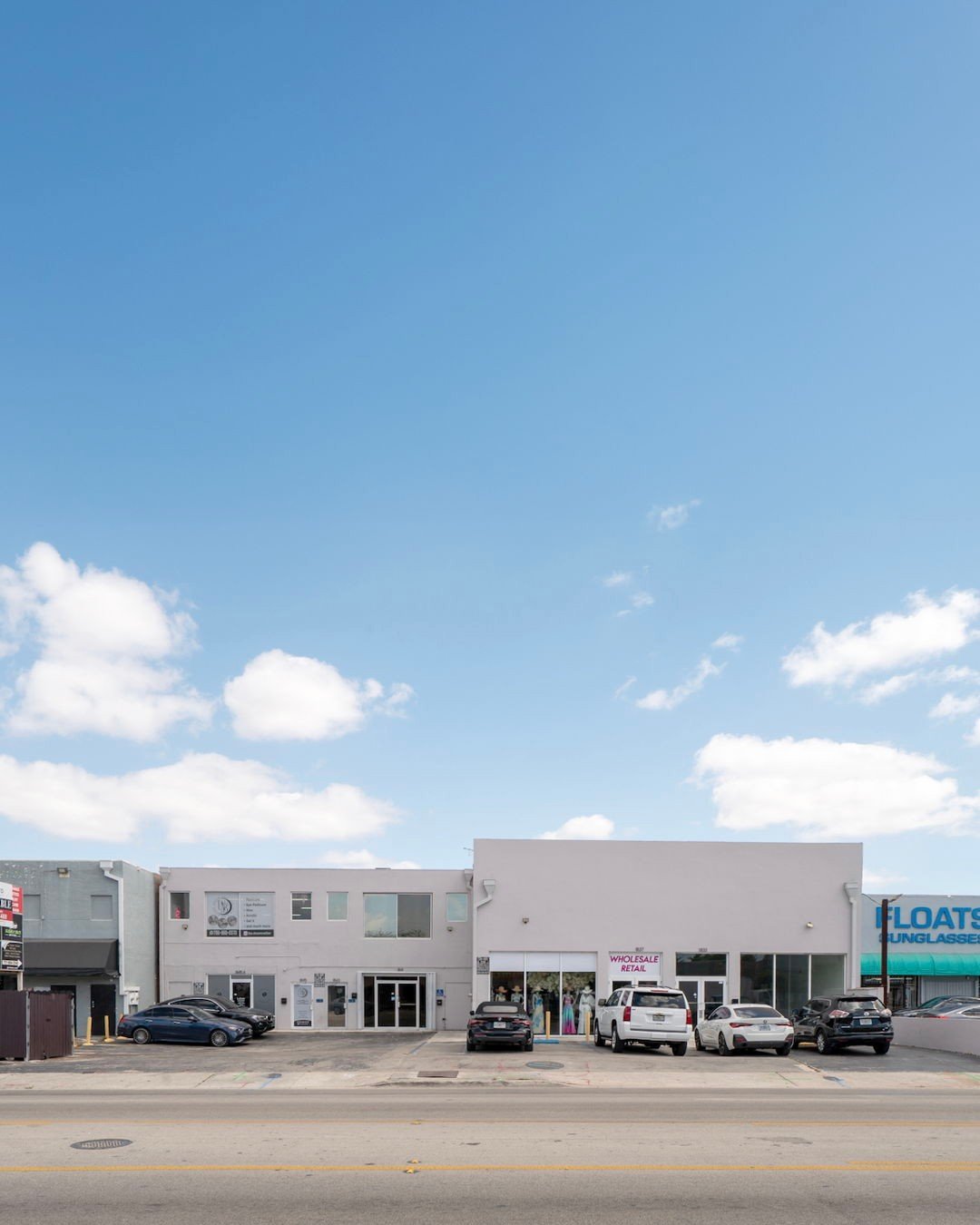 Metro 1 Commercial is pleased to present 1833-1845A NW 20th Street for lease.

The two buildings feature four available spaces ranging from 1,400 SF, 1,500 SF, and 2,755 SF. 

The Property is situated in the dynamic and fast-growing Allapattah neighb