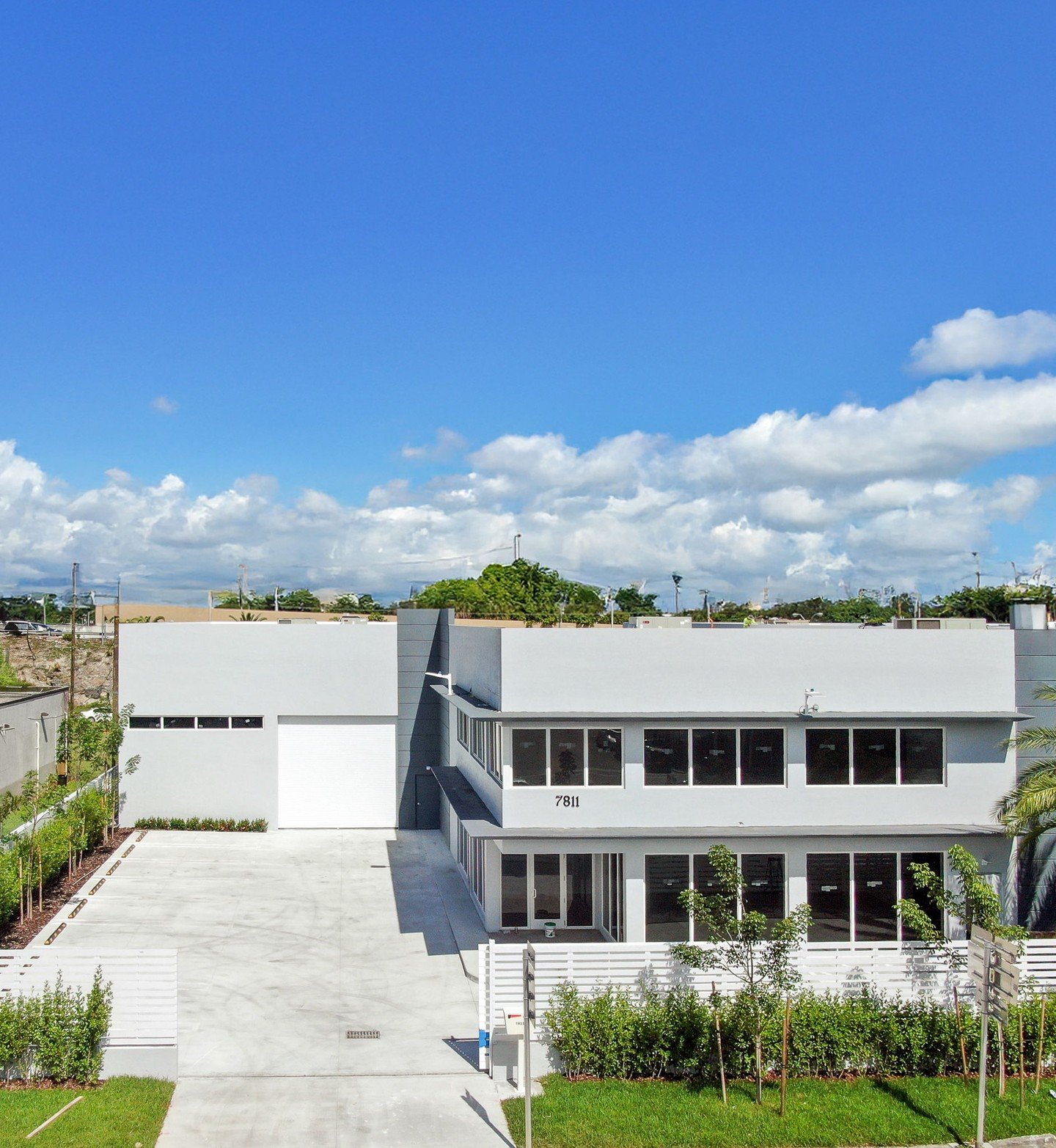 Metro 1 Commercial presents 7811 NW 7 Ave for lease, a 7,850 SF warehouse part of a brand-new, modern industrial park in West Little River &mdash; just steps from I-95.

With 22-ft ceilings, LED lighting, acoustic tile, large windows, and sleek finis