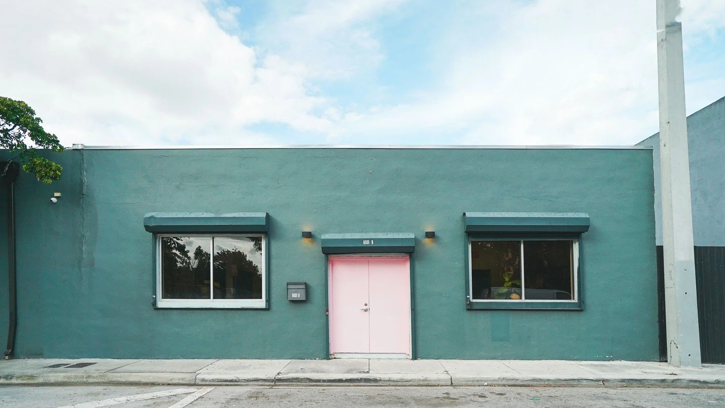 Just listed for sale 600-6005 NW 7 Ave - a 2,770 SF creative flex building in the heart of Liberty City.

The Property comprises of three prime retail and office units along the prominent NW 7 Avenue corridor. It also features a 1,007 SF outdoor cour