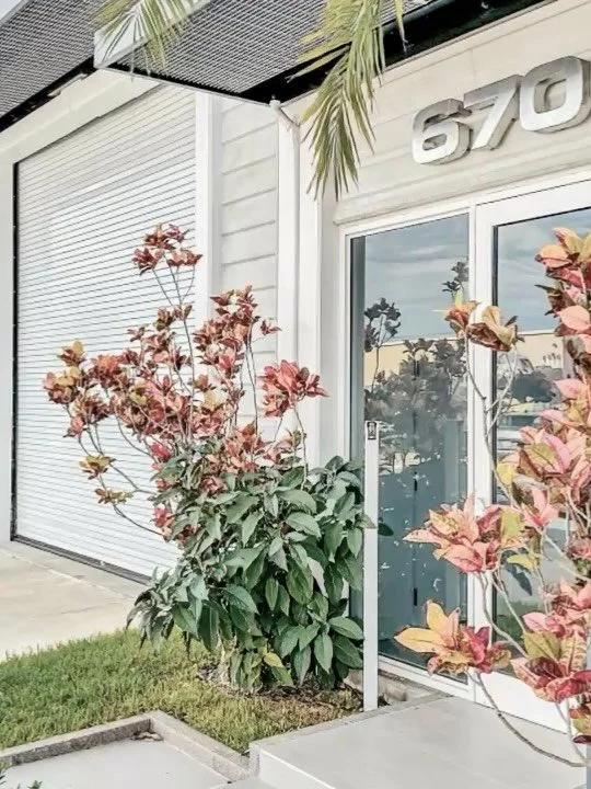 Metro 1 Commercial presents 6700 NE 2nd Ct, a 6,220 SF new construction flex/warehouse in the heart of Little River. Featuring 30-ft ceilings, full A/C, and three street-level roll-up doors, the property offers premium design and functionality with p