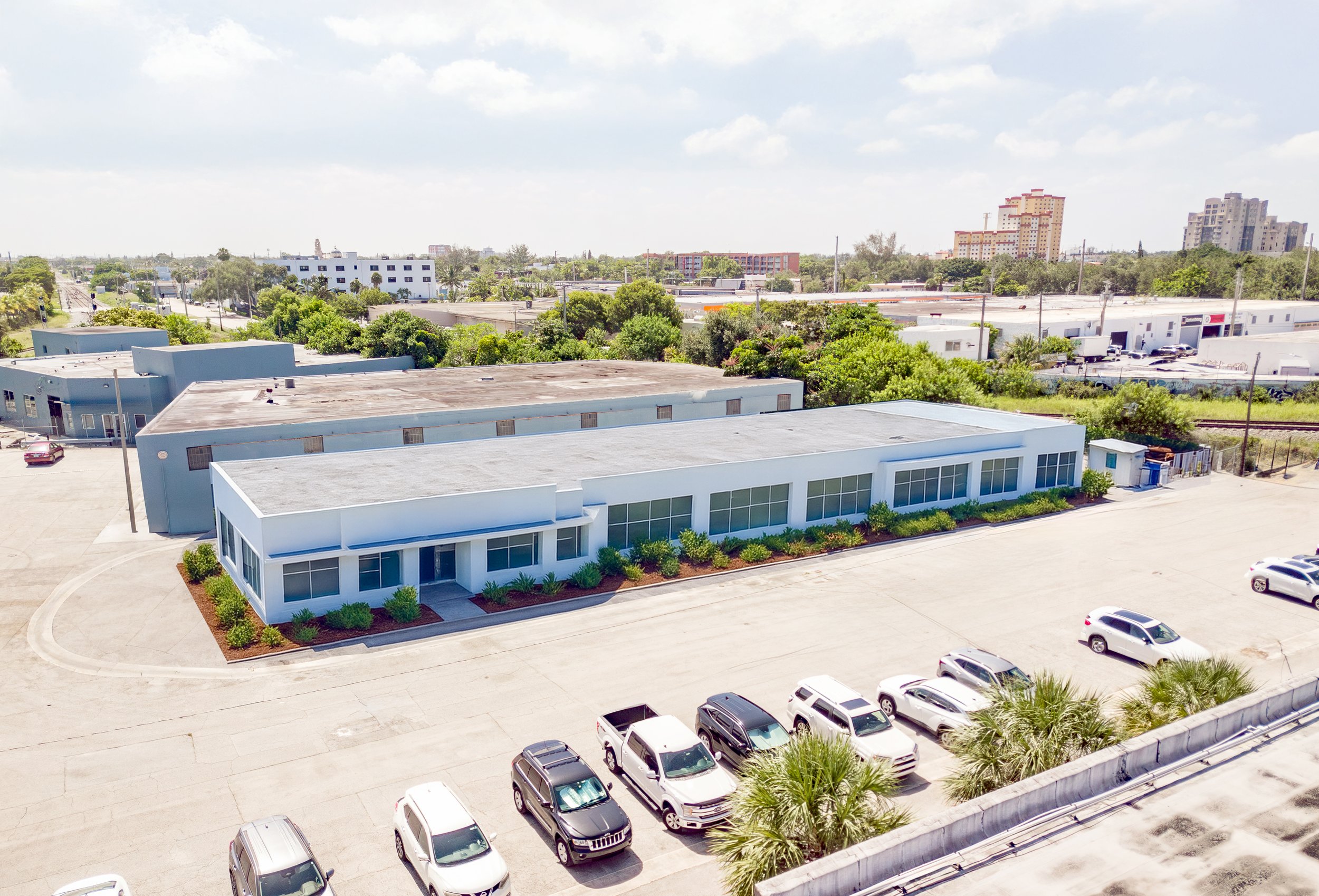 Metro 1 Brokers Sale of Creative Flex Building in Little River