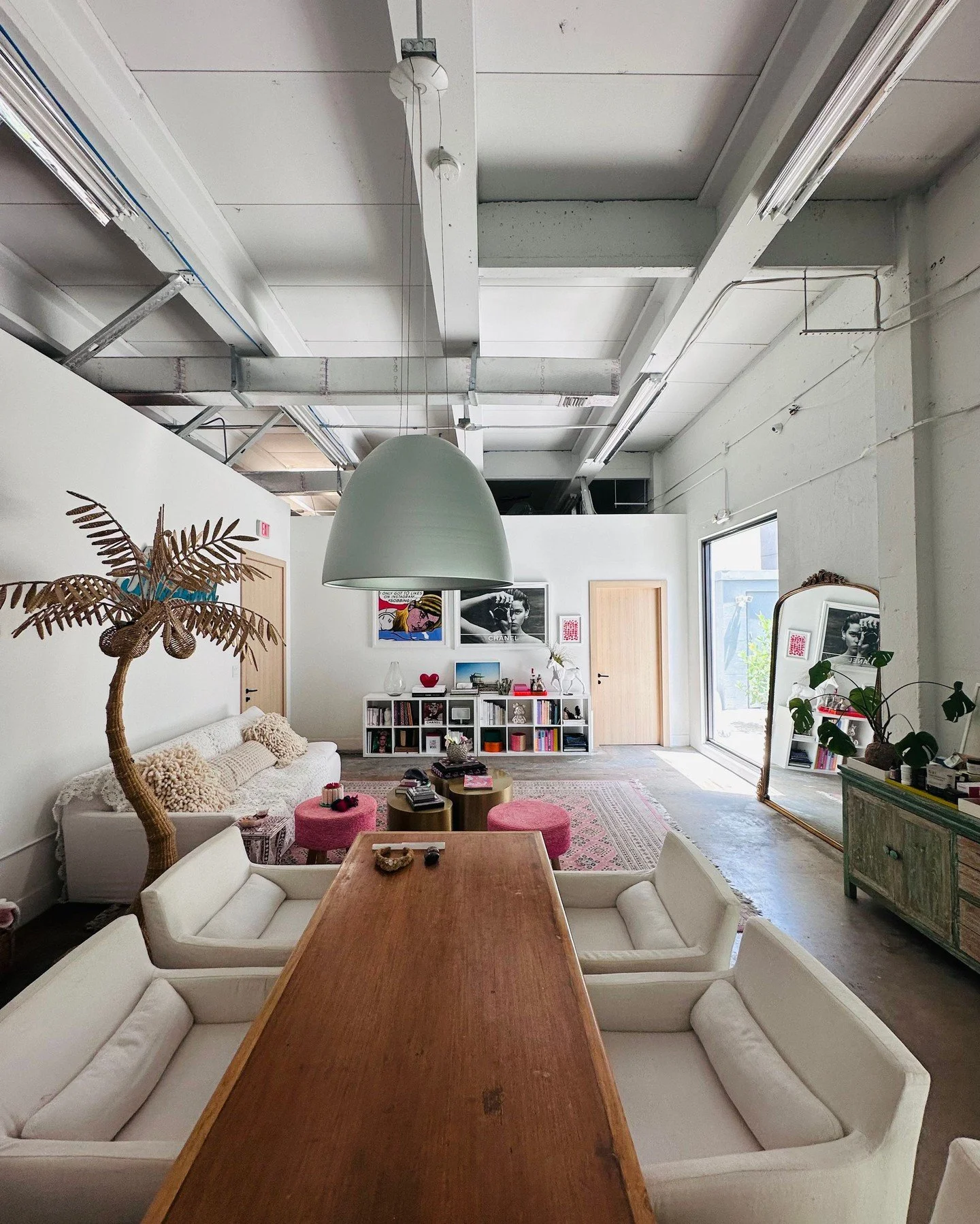 Metro 1 is pleased to present 2047 NW 24th Ave, a versatile creative flex property blending modern creative offices, content studio and dedicated photography space, showroom, and warehouse functionality within the heart of Allapattah's evolving creat