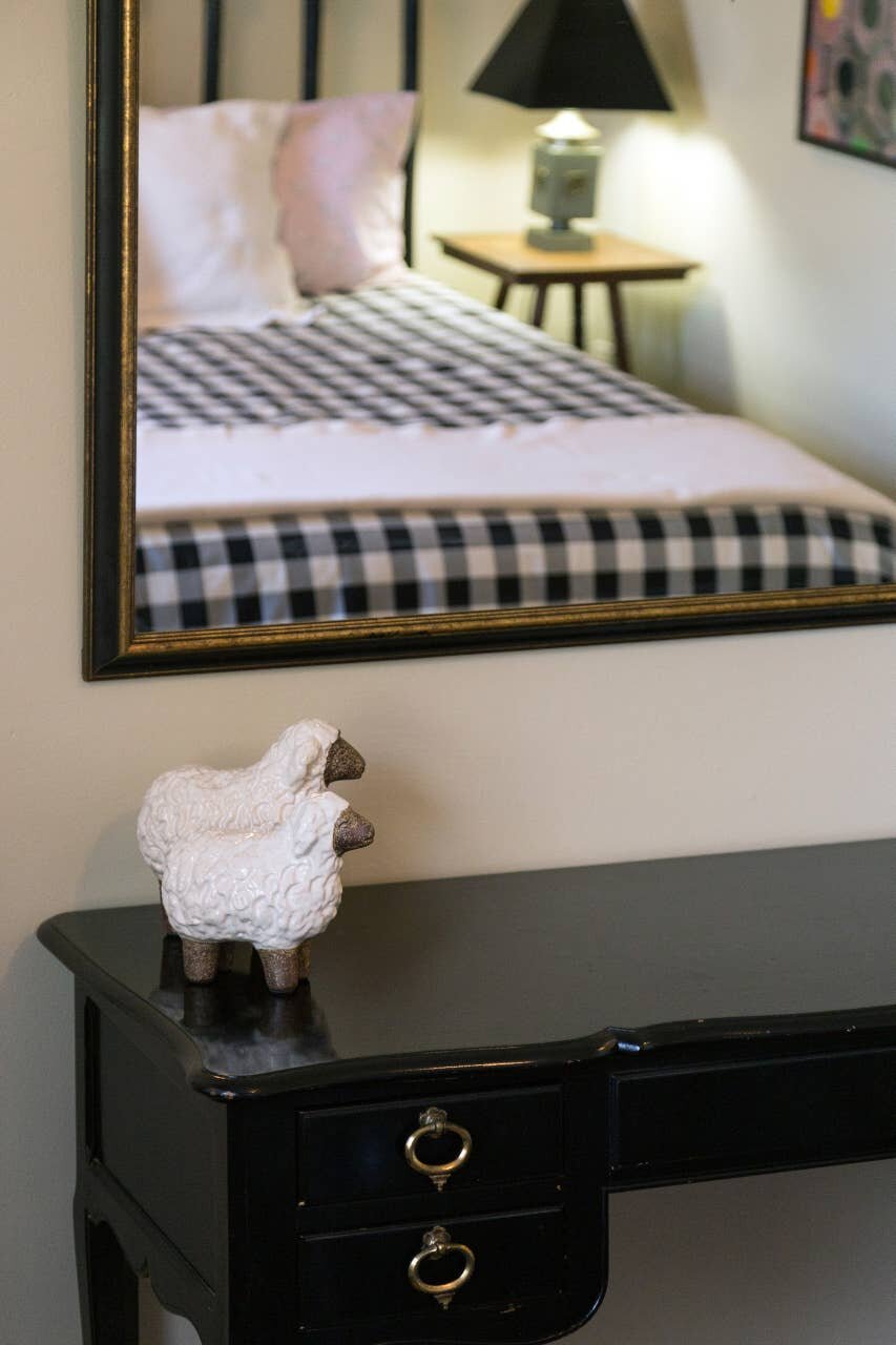 McGee bedroom 7.jpg