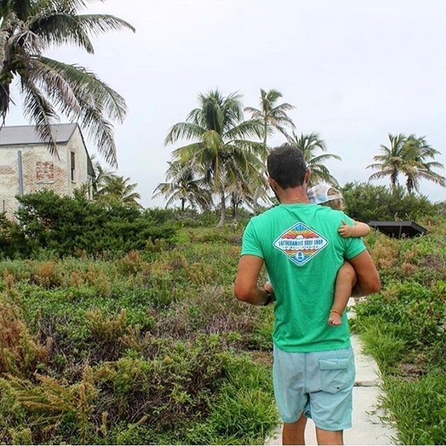 Happy Father&rsquo;s Day to all you rad dads out there 🤙🏽
Shop this shirt for dad on our website southernmostsurfshopkw.com or just hit the link in our bio.
&bull;
&bull;
&bull;
&bull;
#raddad #surfdad #explorida #roamflorida #keywest #southernmost