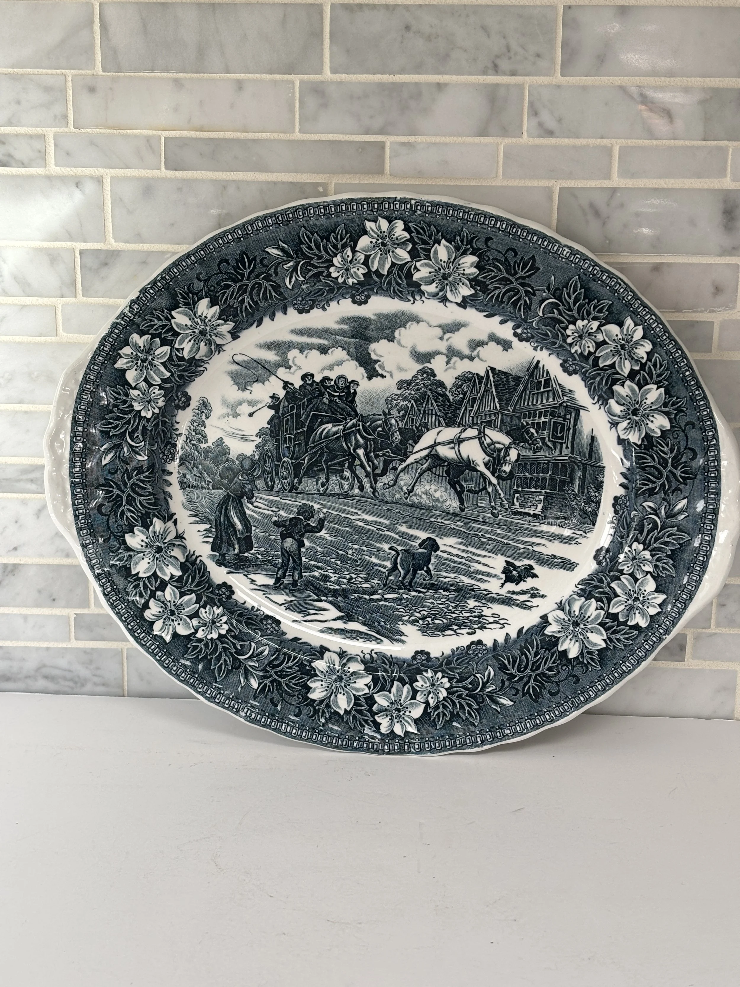 Vintage Royal Tudor Ware England Coaching Taverns 1828 Serving Oval Tray