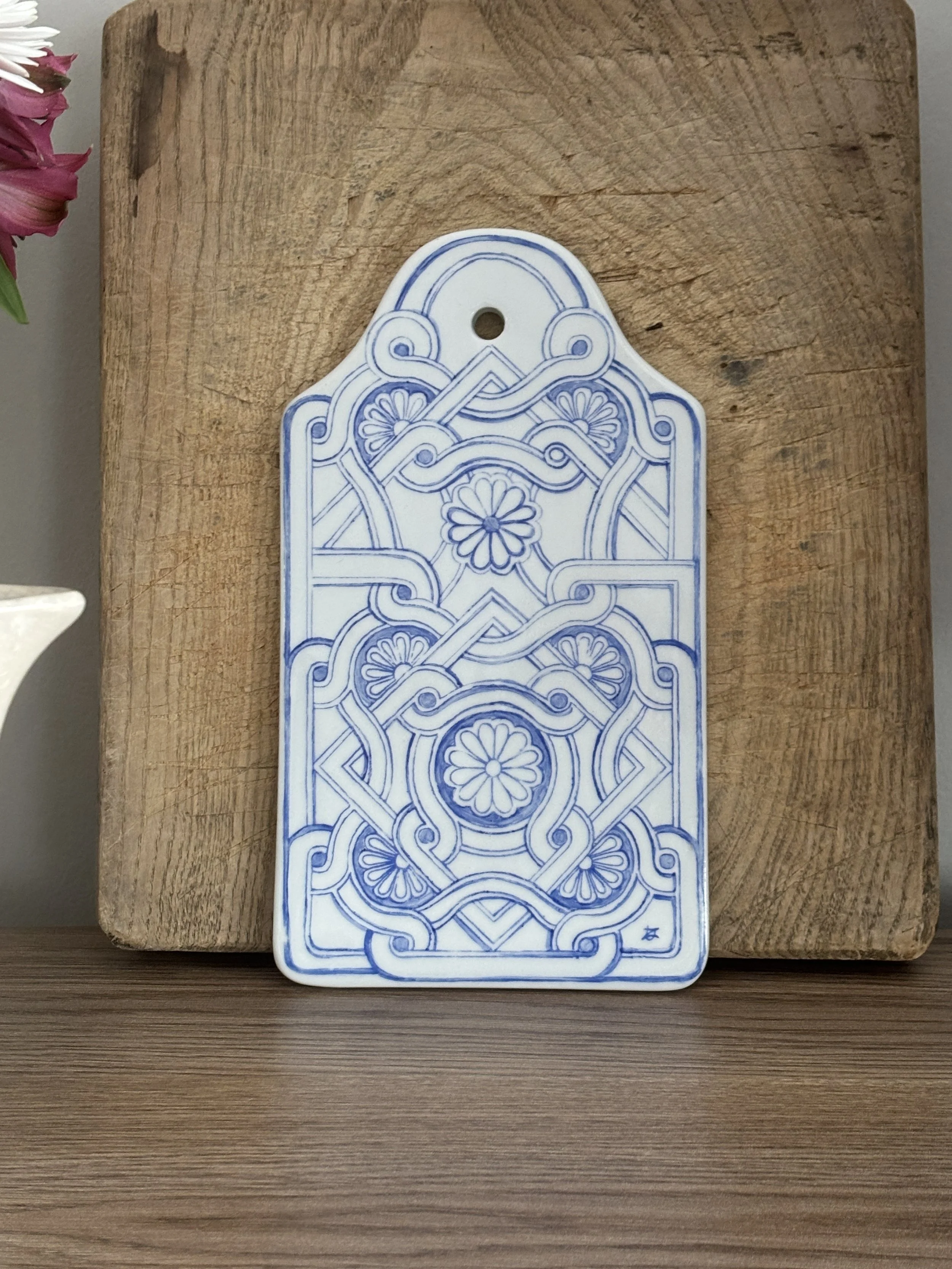 Vintage White and Blue Onion Board