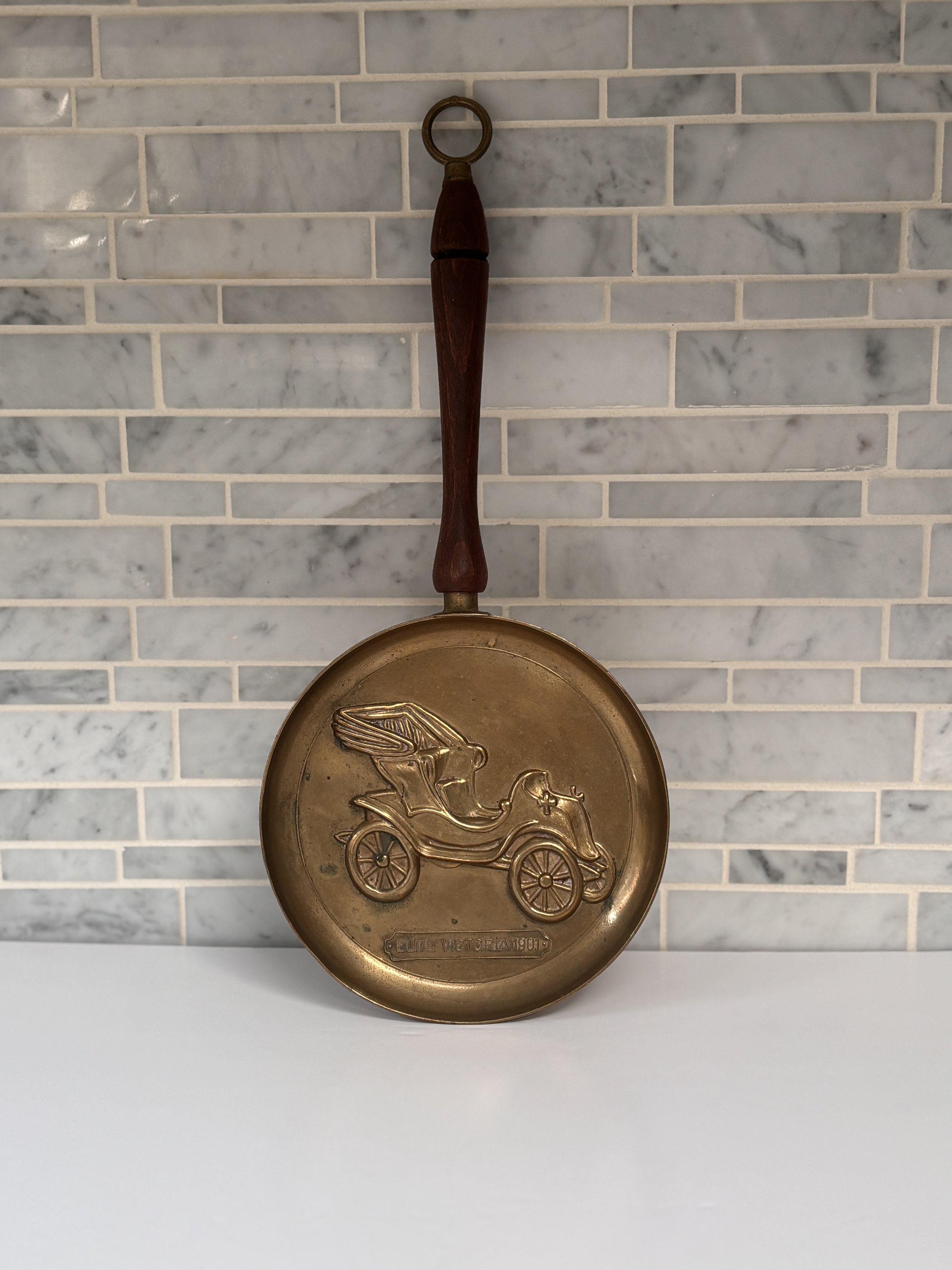 Vintage Brass Frying Pan With Wood Handle Wall Hanging