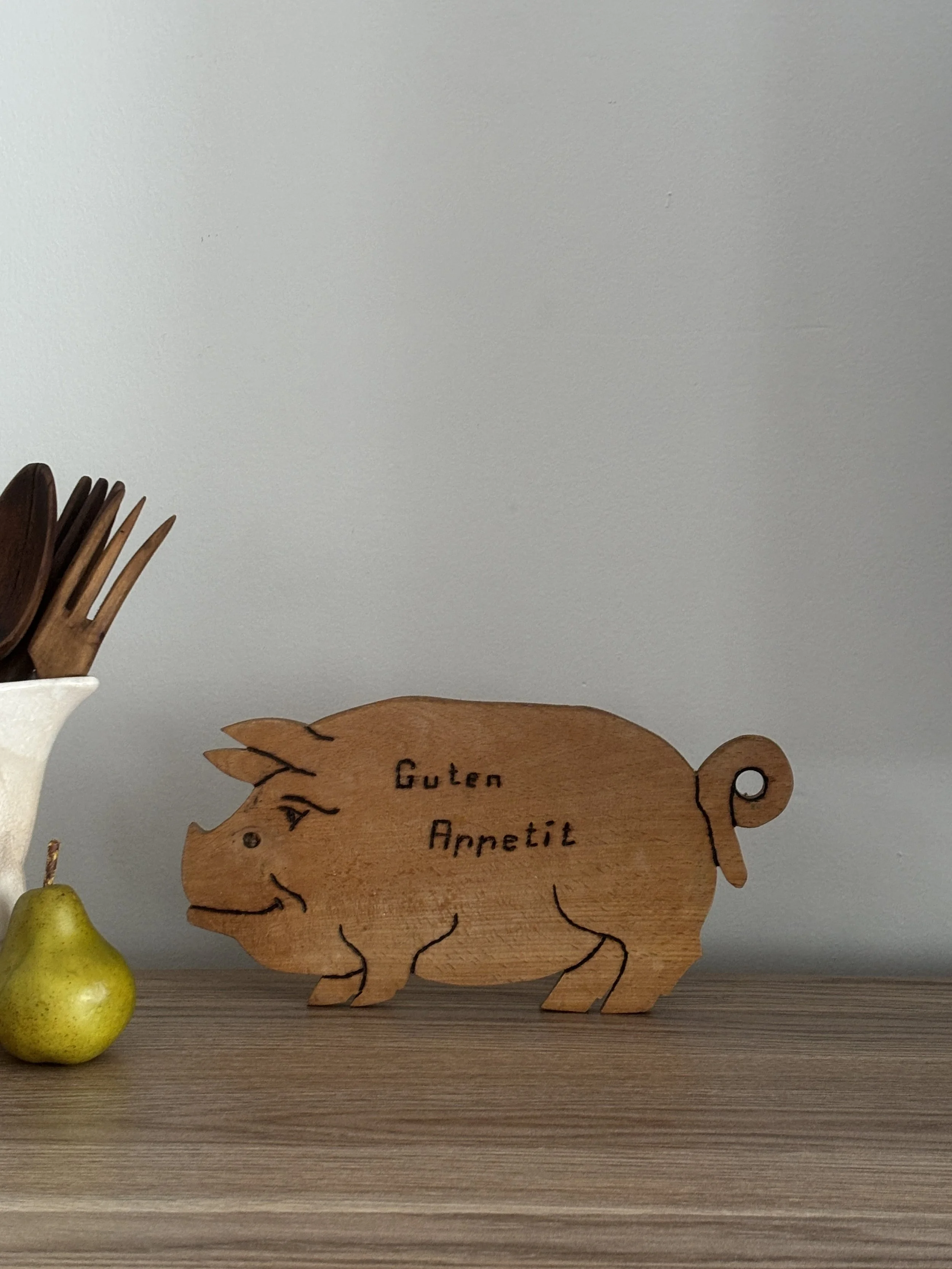 Vintage French Wooden Pig Cutting Board | Primitive Farmhouse Decor