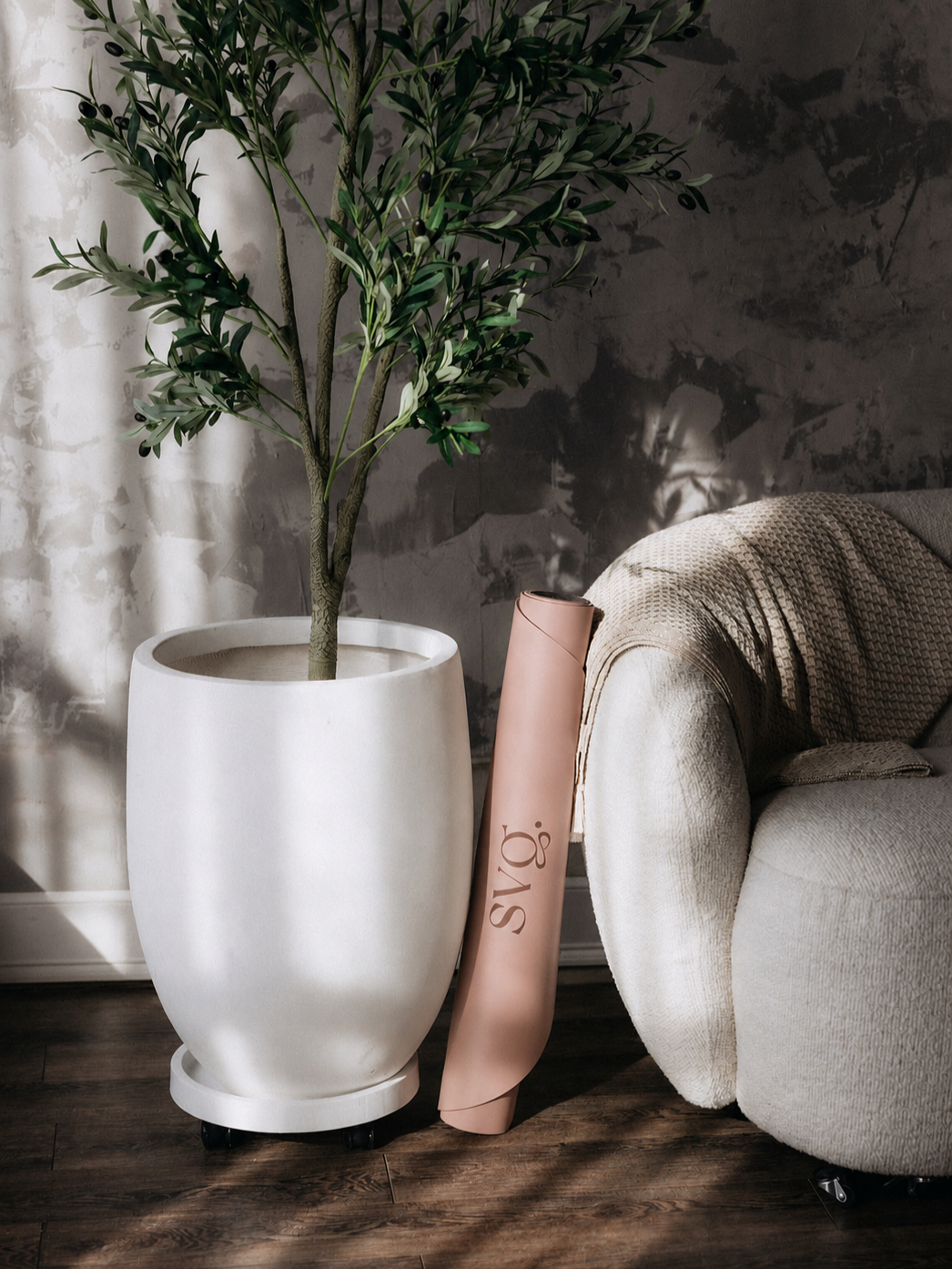 svg-arena-sol-capsula-mat-lifestyle-product-shot-01.png