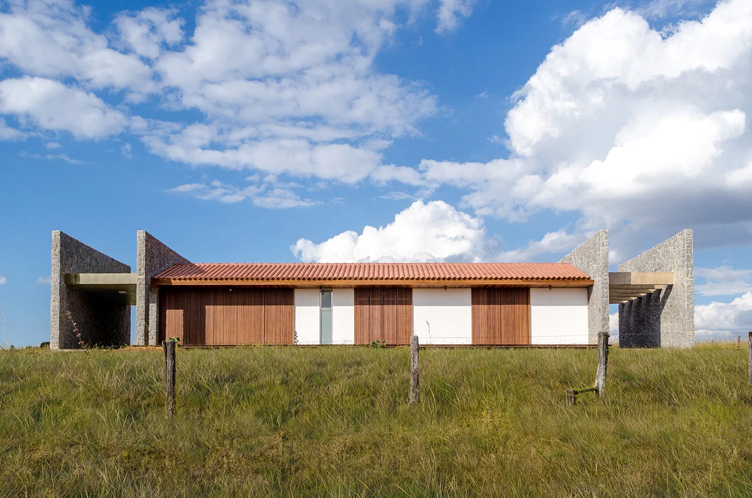 Casa Ribeiro — Estúdio MRGB