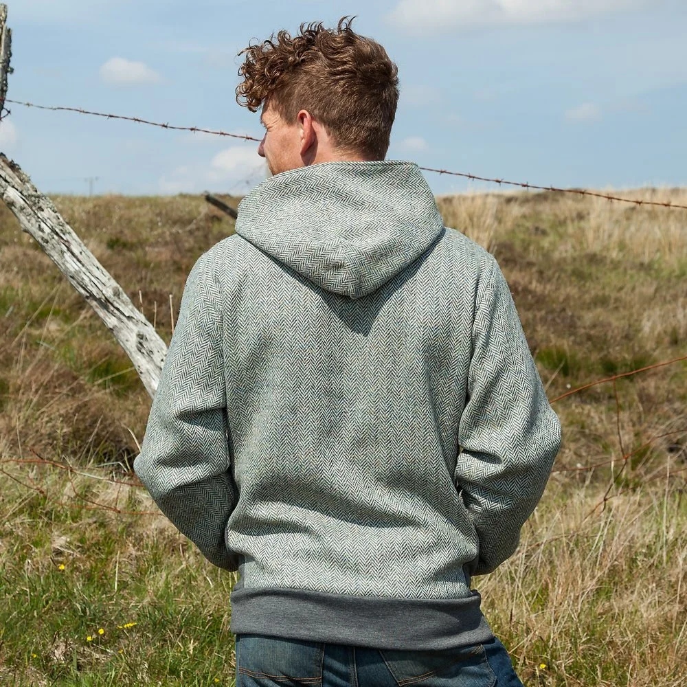 Shore_Herringbone_Green_Classic_Hoody_By_Rosie_Harris_Tweed__MG_2393_1000px.jpg